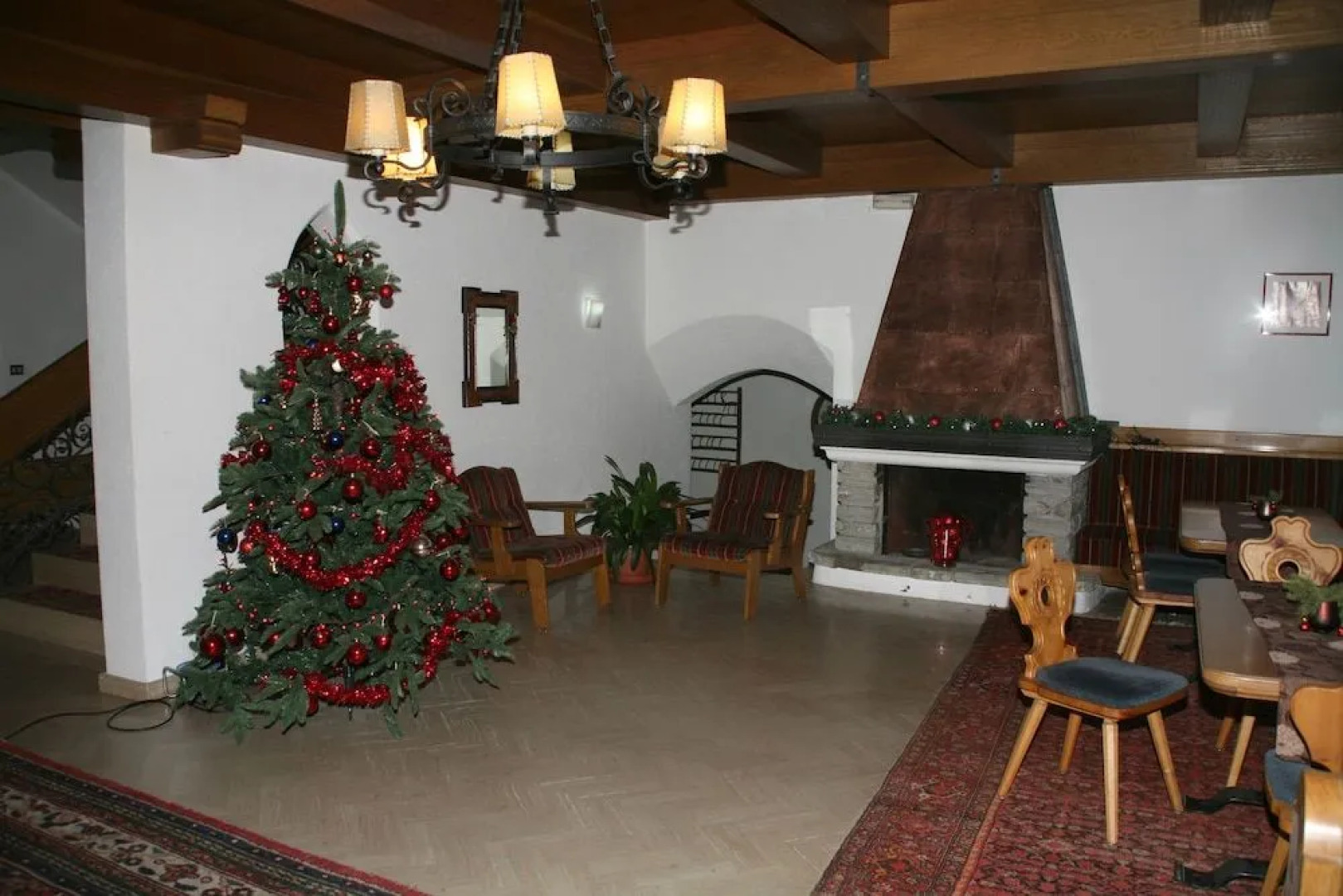 Hotel & Camping Gisser