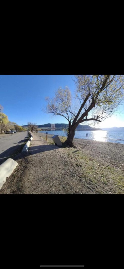 Top Floor on Okanagan Lake with AC & Heated Pool