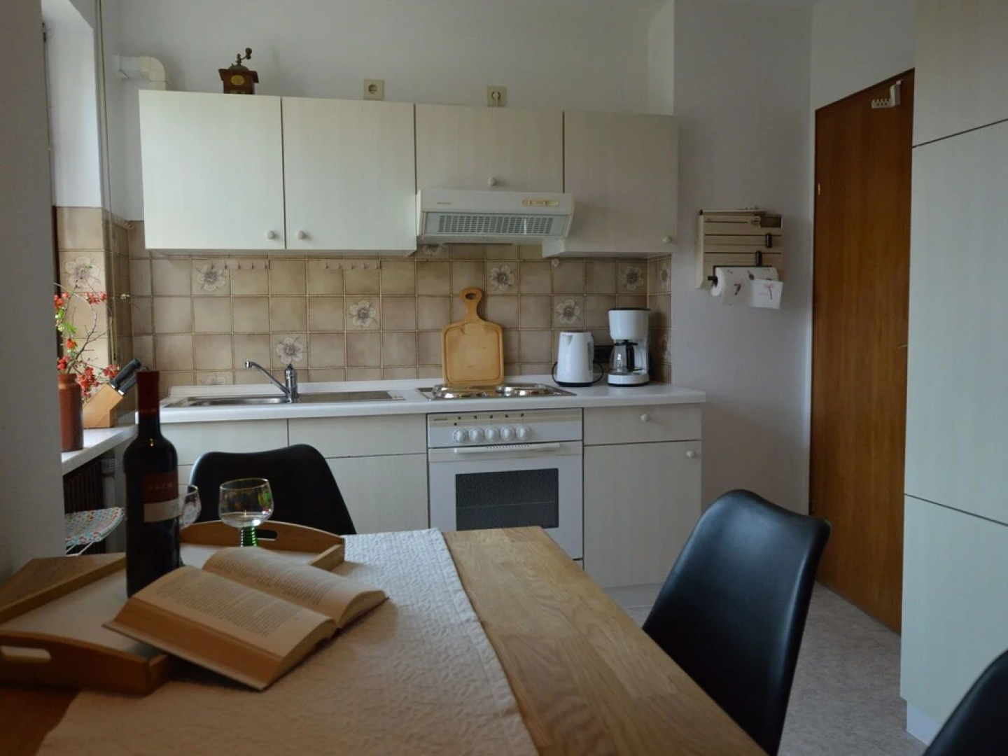 Comfortable And Stylishly Furnished Apartment With Marvellous View And Private Garden