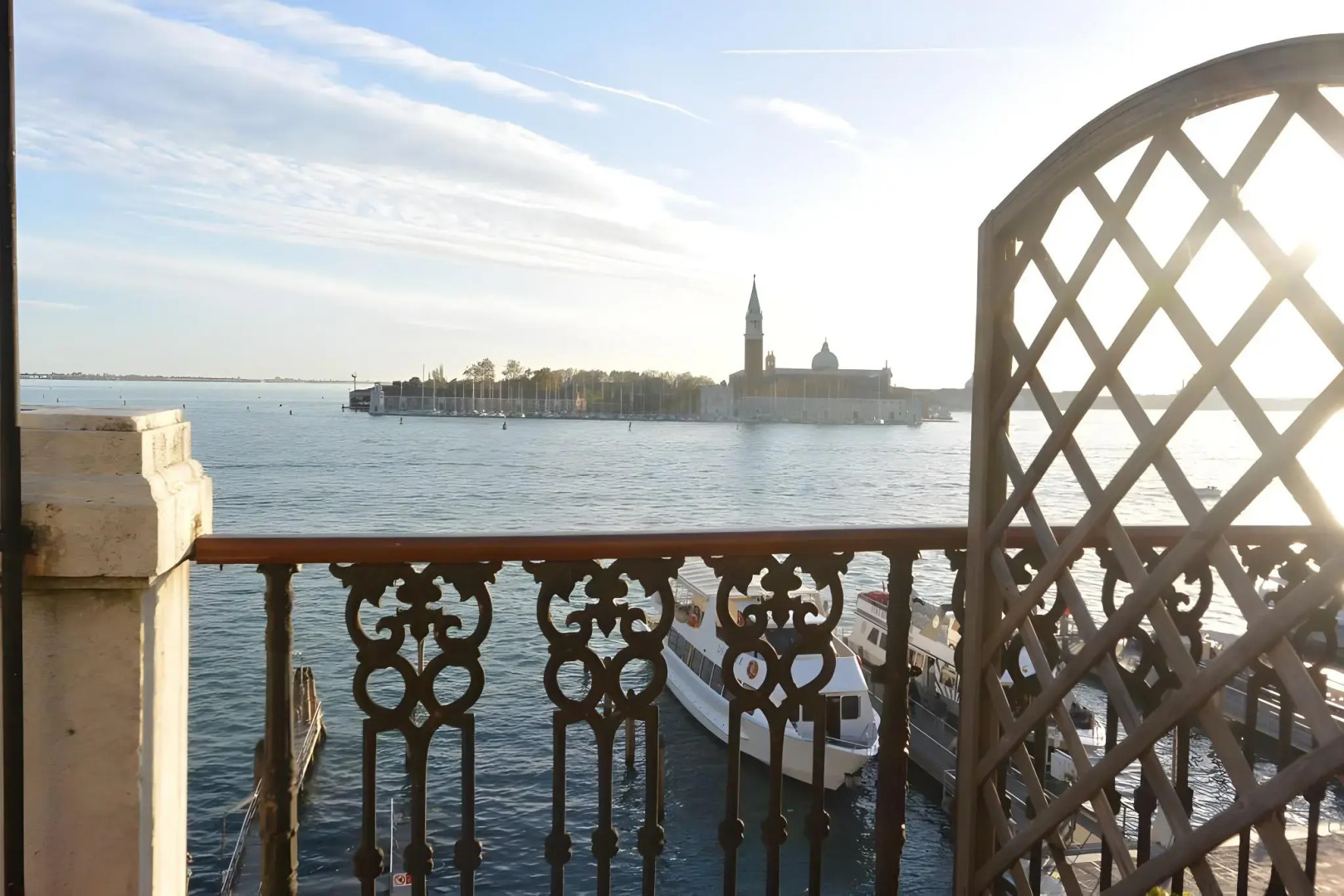 Residenza A Tribute To Music