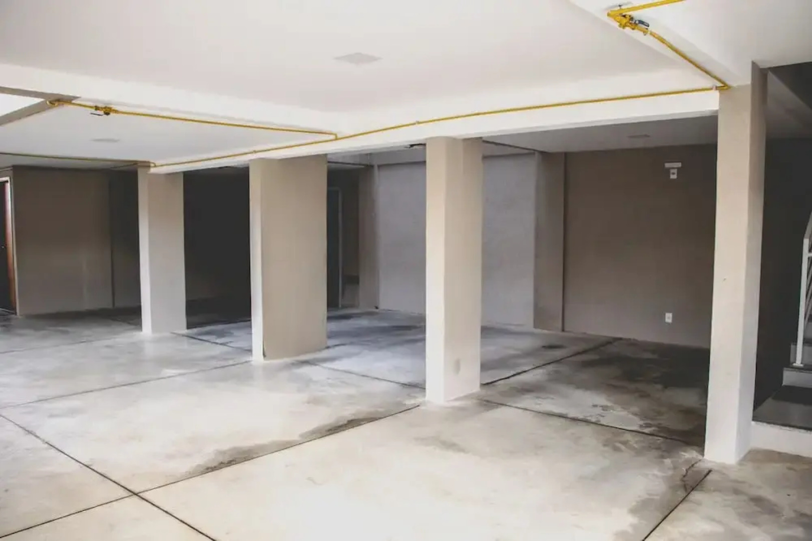 Tima Kitnet Prox Unifei com Wi-fi e Smart TV