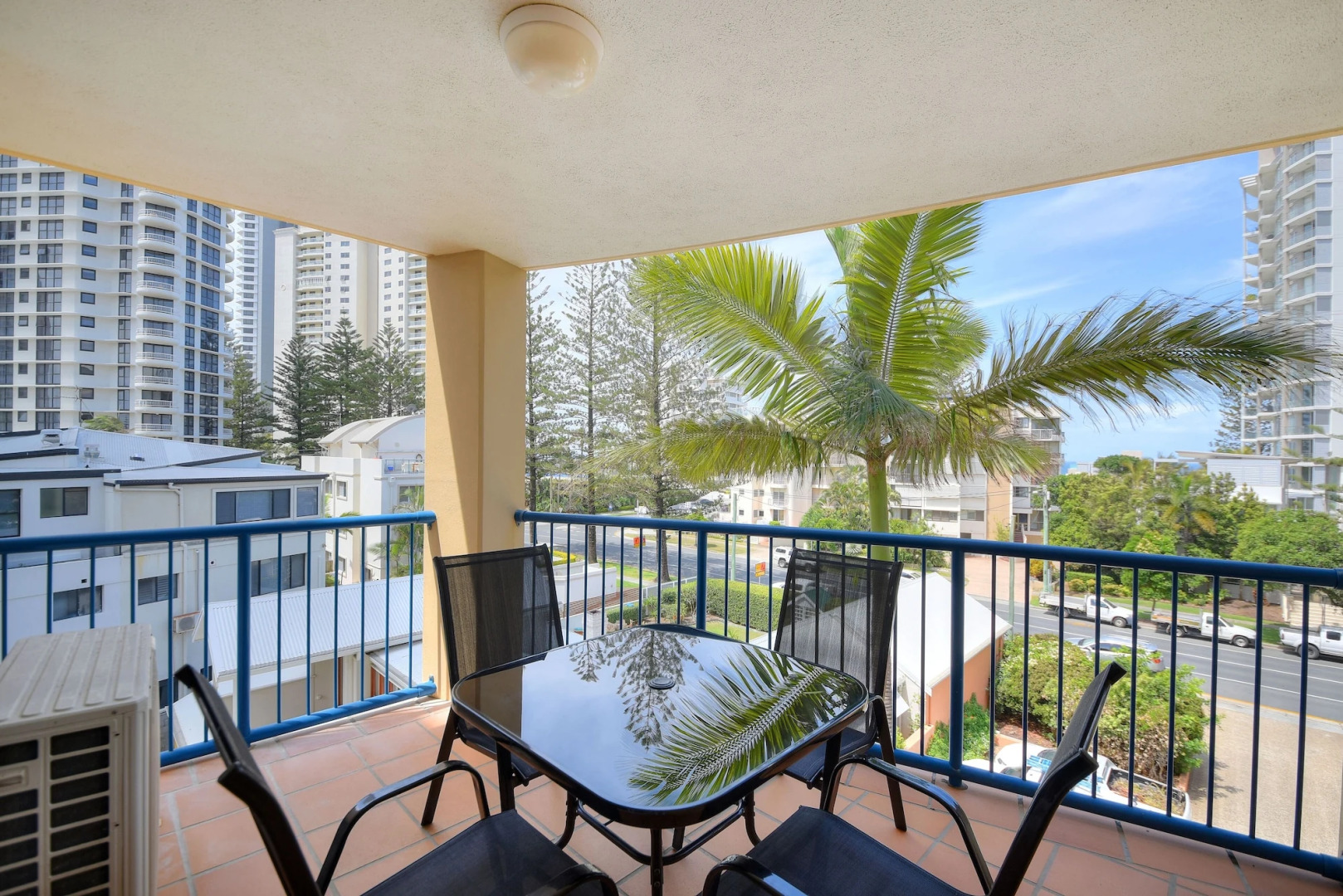 San Mateo on Broadbeach