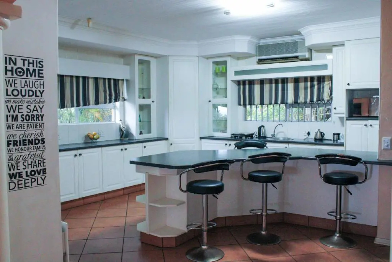 Seaview Executive Guest House