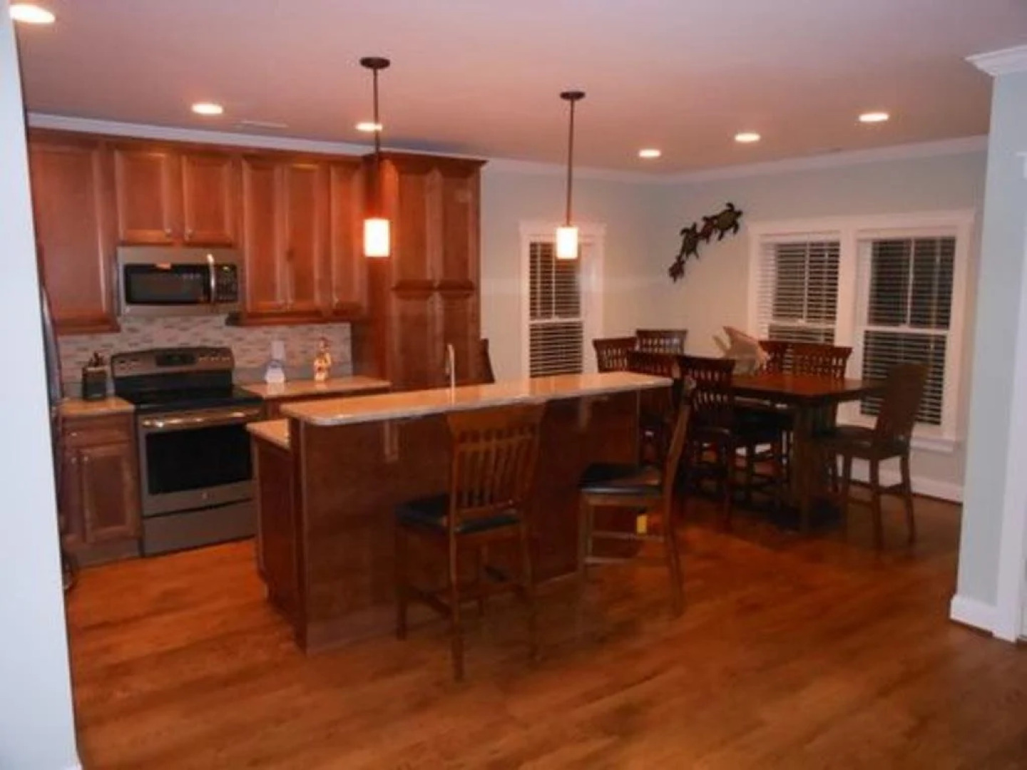 Life's A Beach 4 Bedroom Home by RedAwning