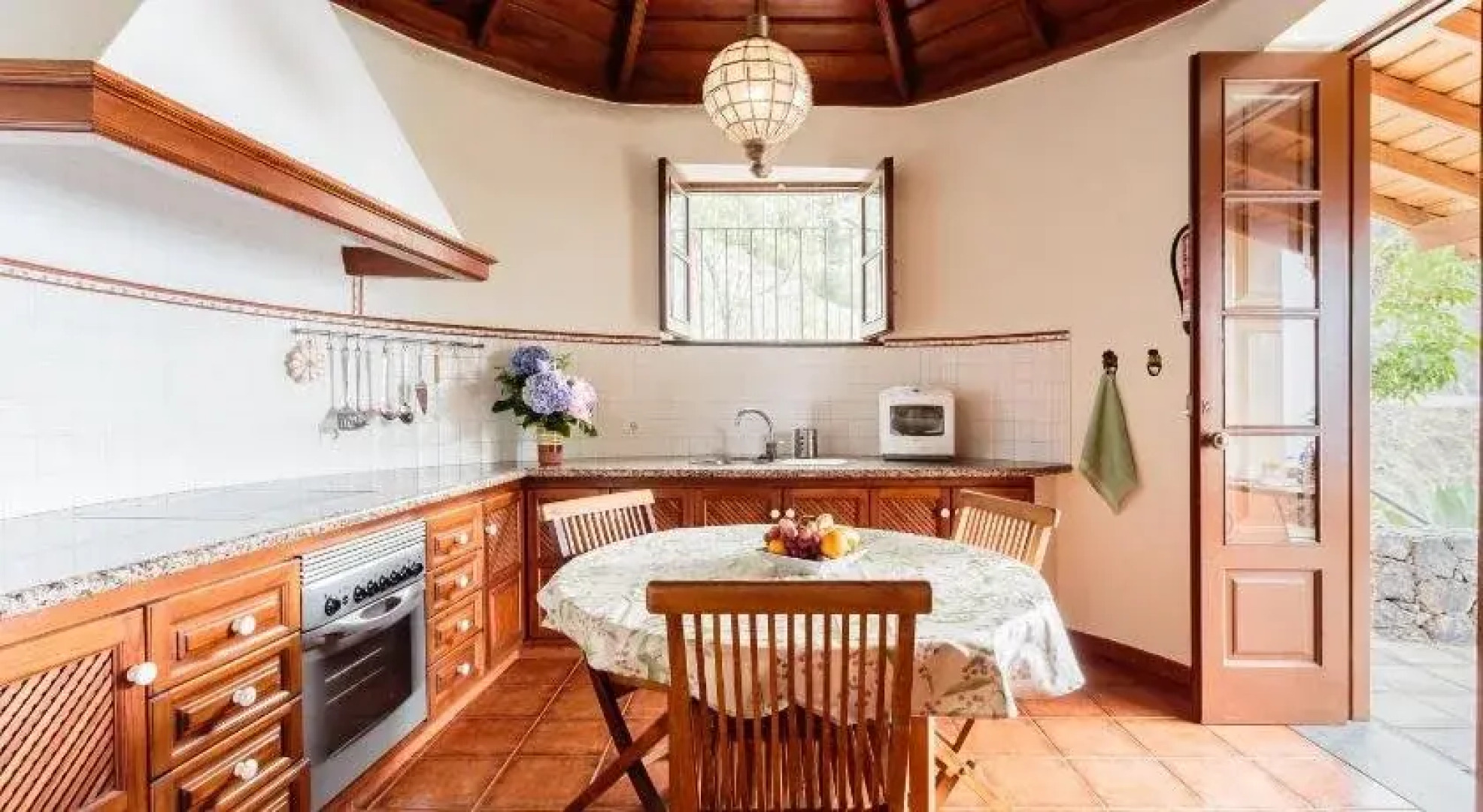 Casa Rural El Níspero by Isla Bonita