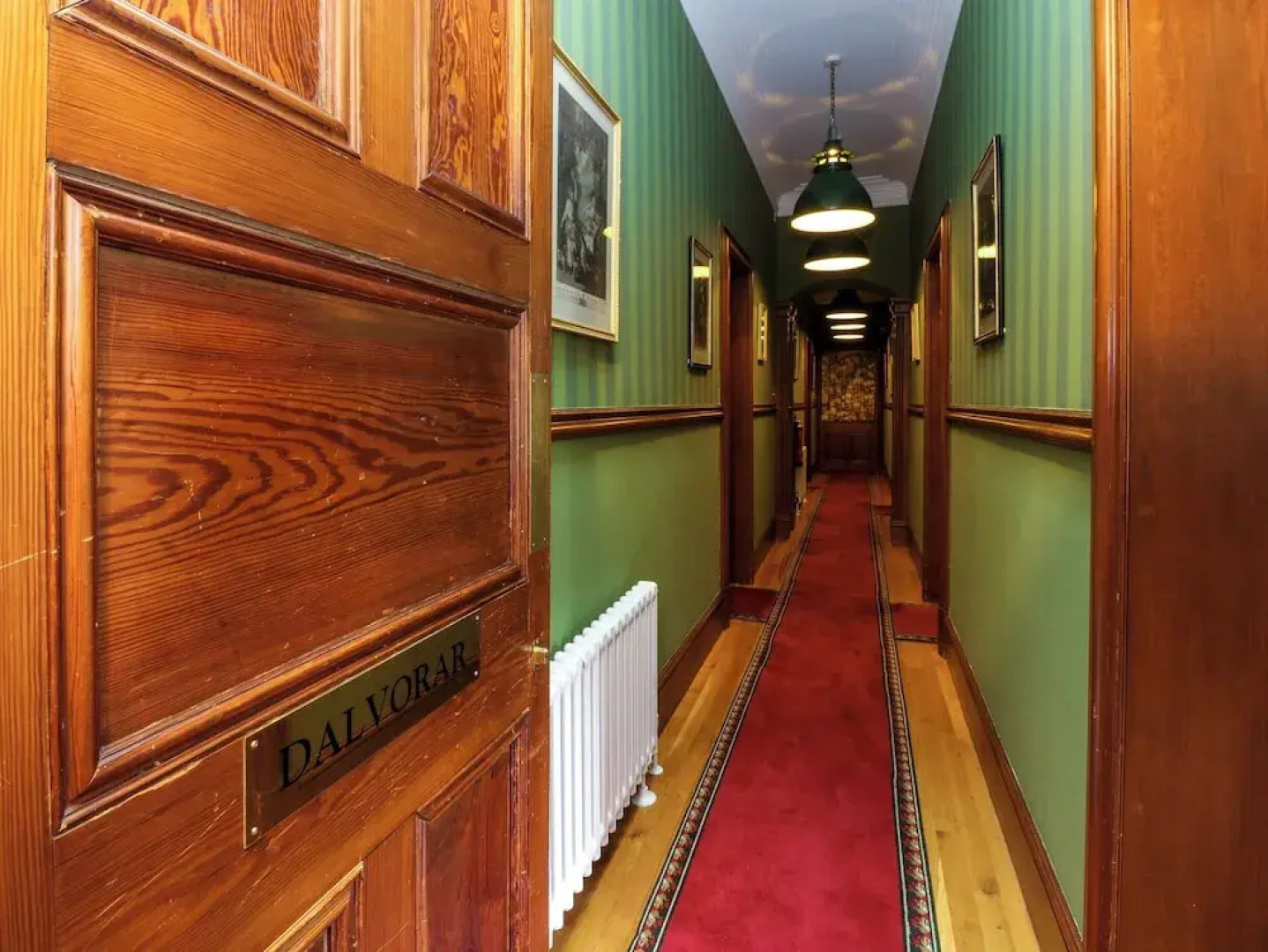 Dalvorar - Mar Lodge Estate