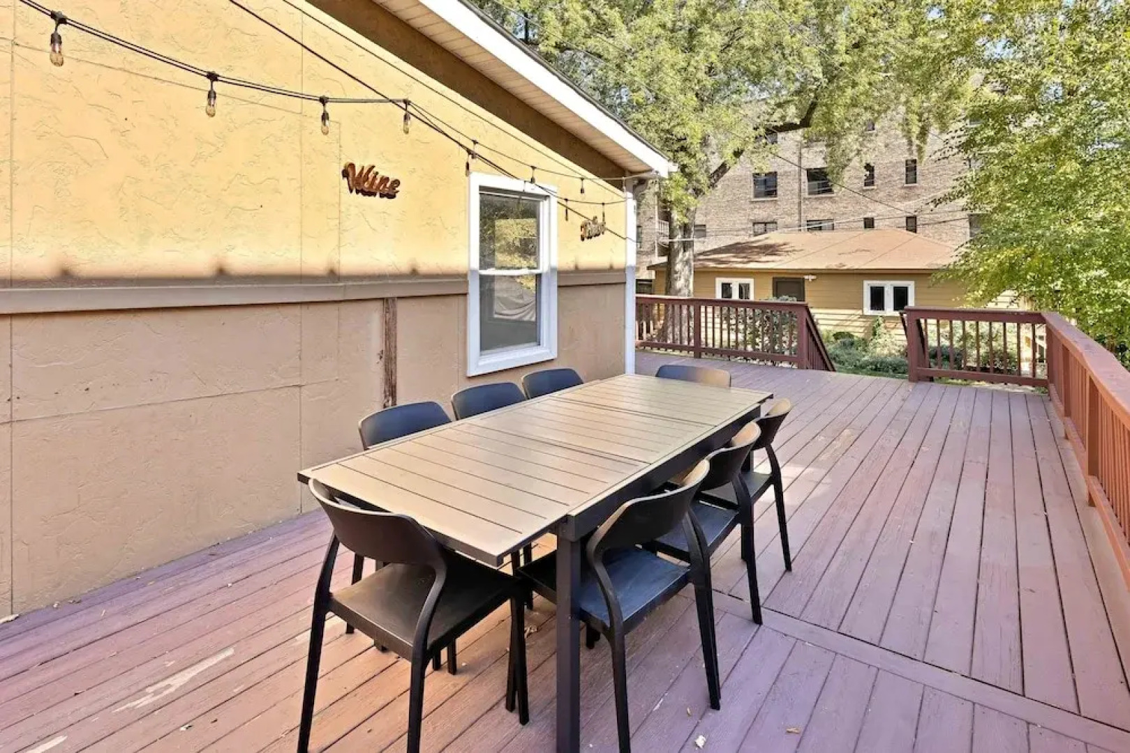 Charming Oak Park 4BD/3.5BA and 2 Private Parking by AllSet Turnover