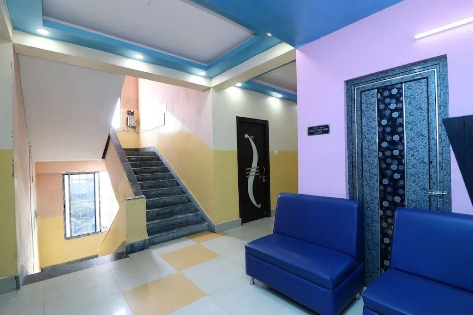 OYO 22214 Hotel Digha Inn