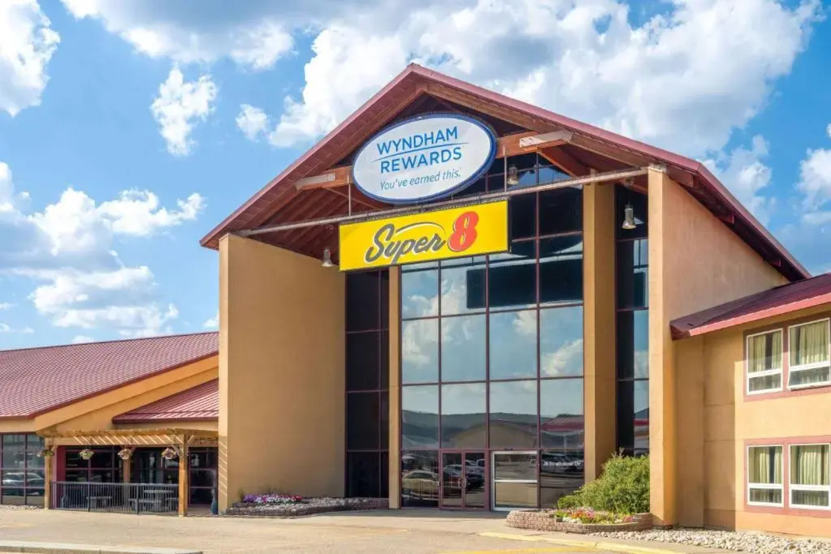 Super 8 Sherwood Park/Edmonton Area