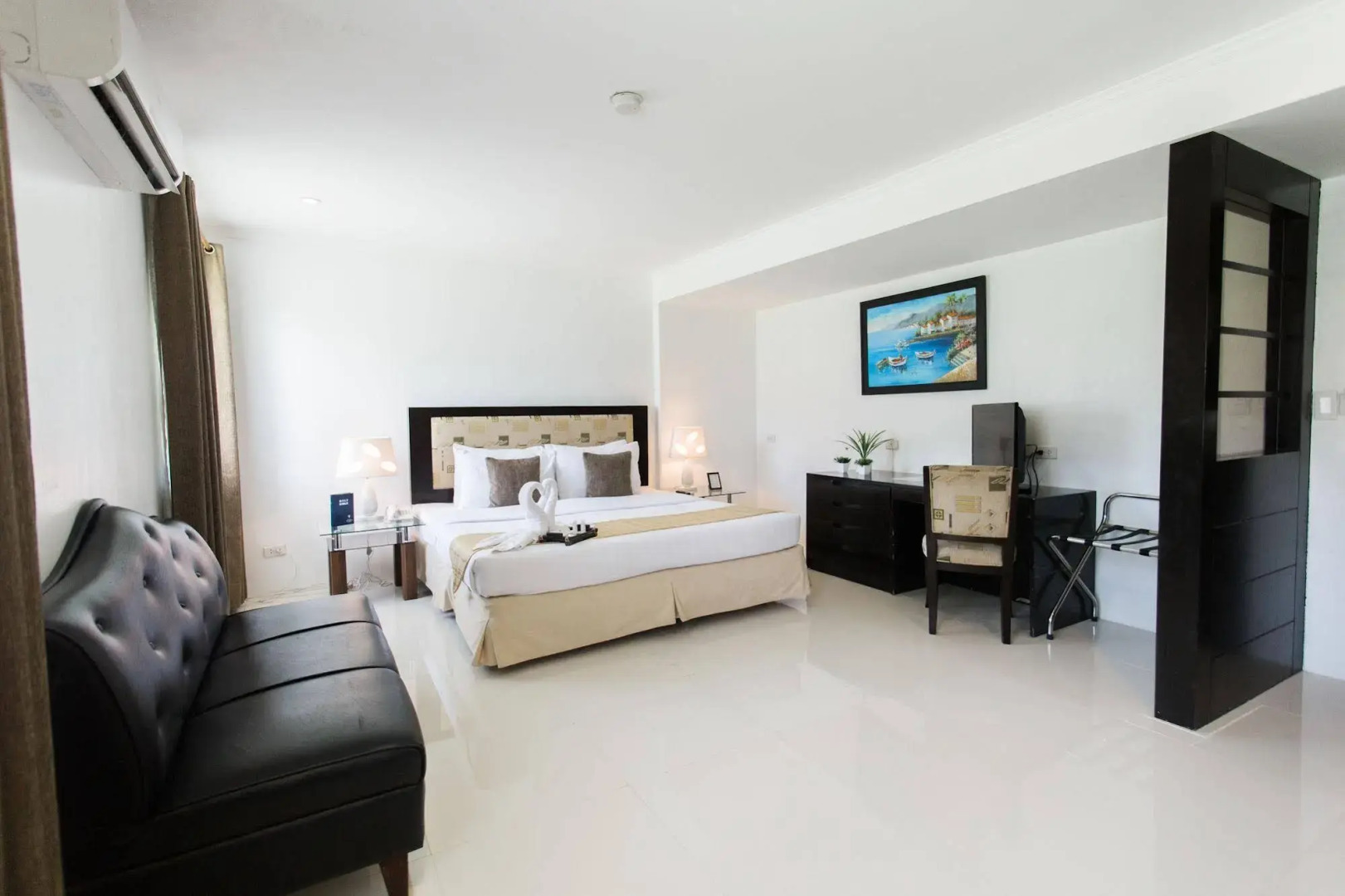 Subic Bay Peninsular Hotel