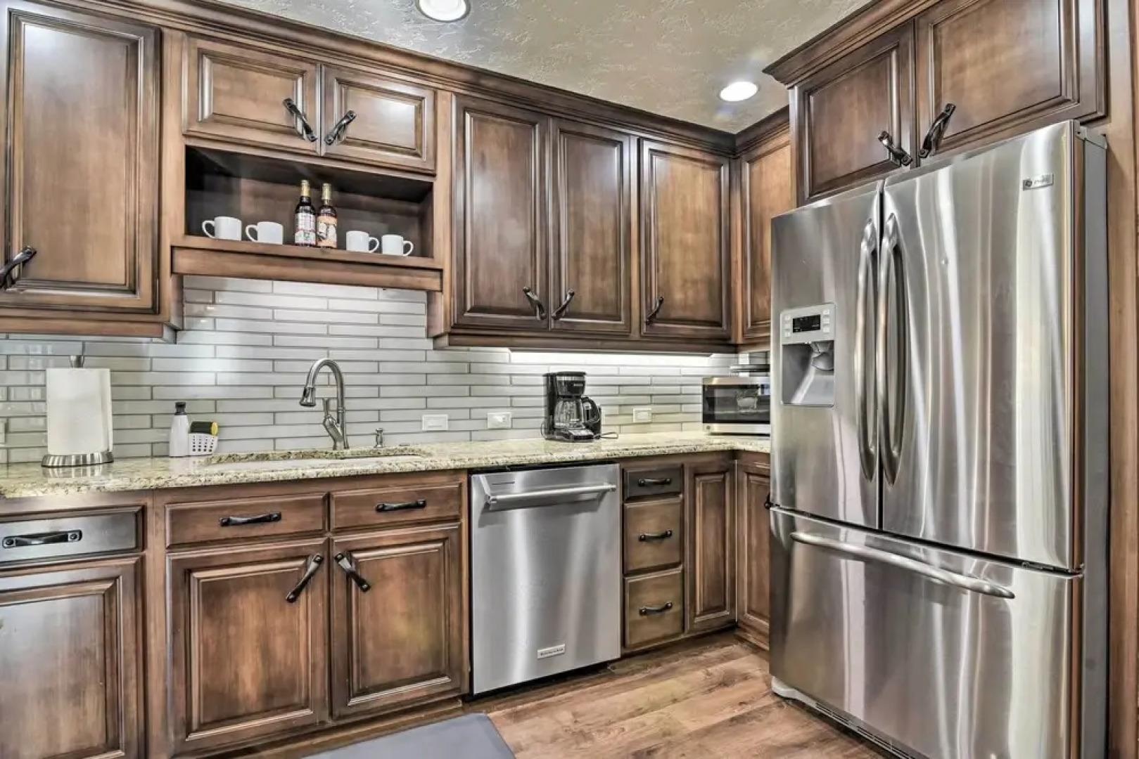 Milwaukie Vacation Rental w/ Backyard, Office