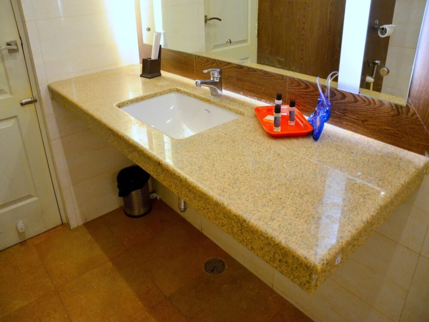 OYO 2376 Bellevue Hotel