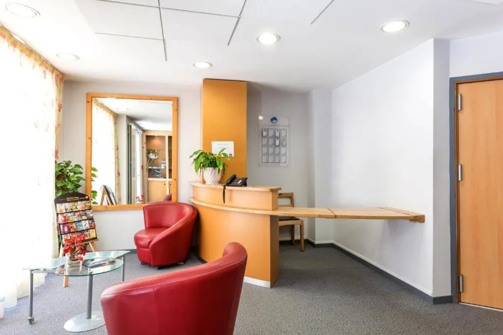 Logis Hôtel Le Cygne