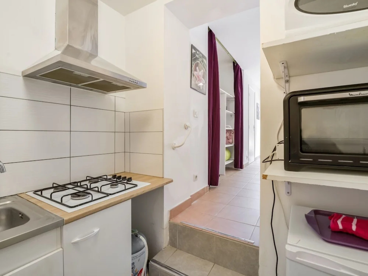 Inviting Holiday Home in Rasteau Near Vaison la Romaine