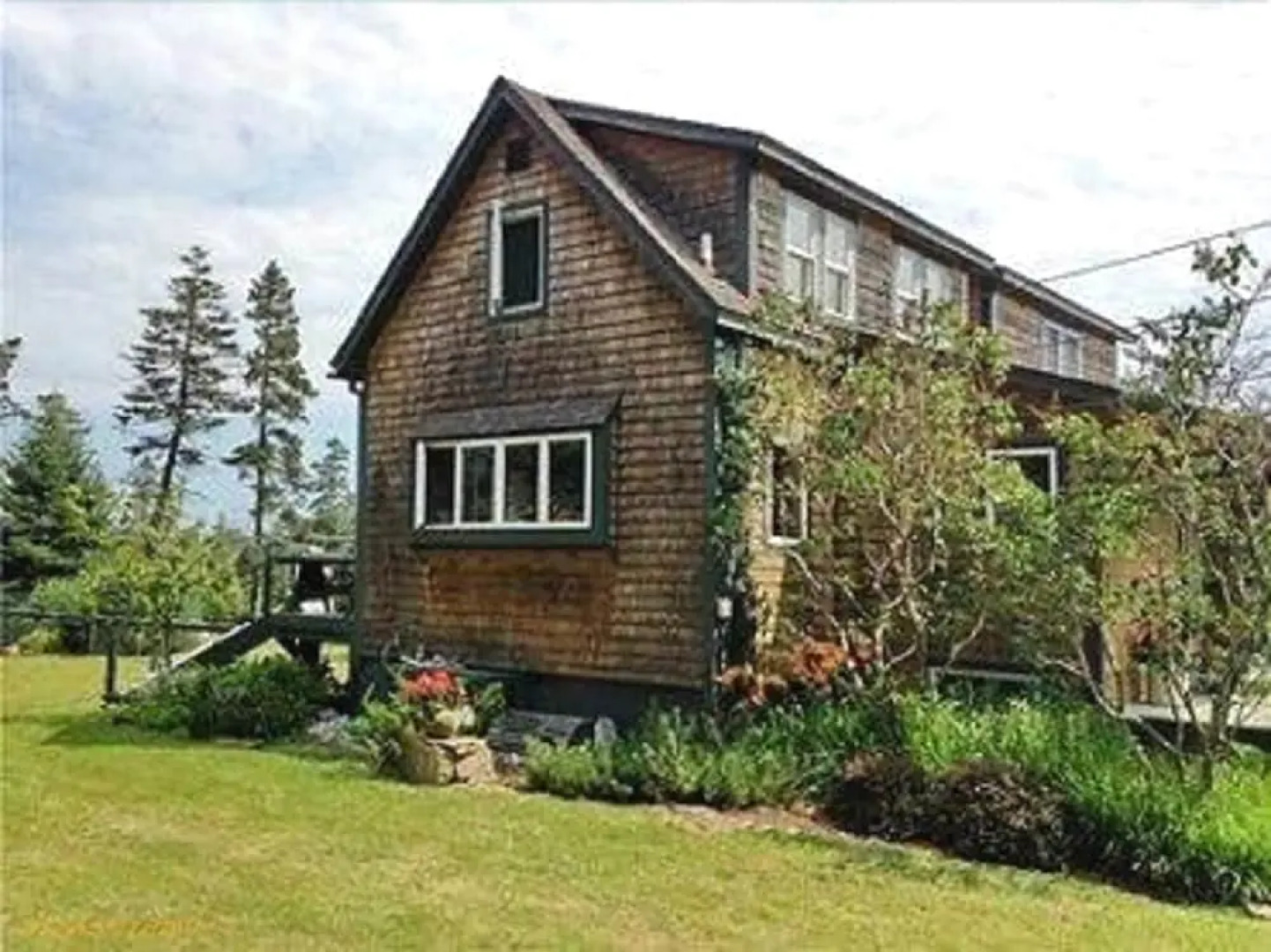 Frenchboro Point House - Four Bedroom Home