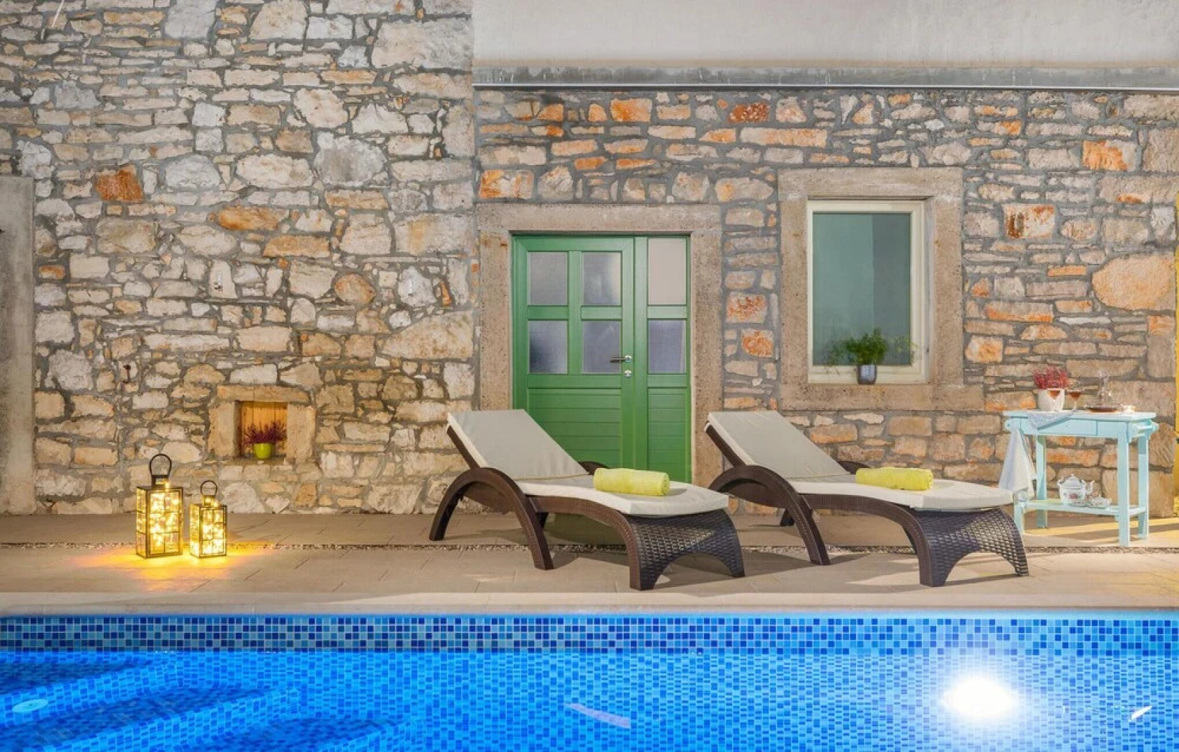 Beautiful Home in Duga Uvala With Wifi and 2 Bedrooms