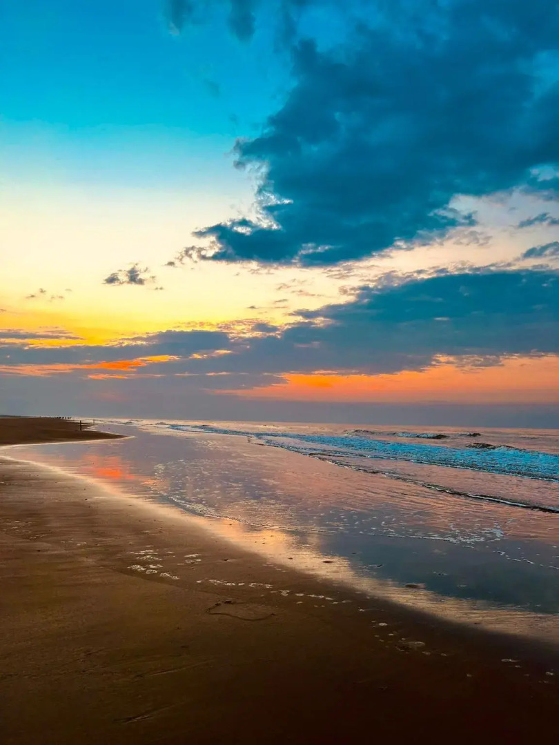 The Candlewood Park Beach Resort