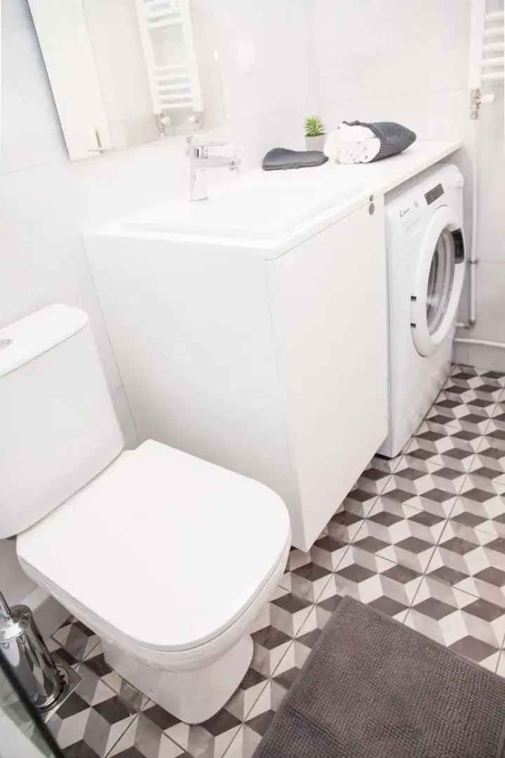 Fully Renovated Modern Beauty in Athens