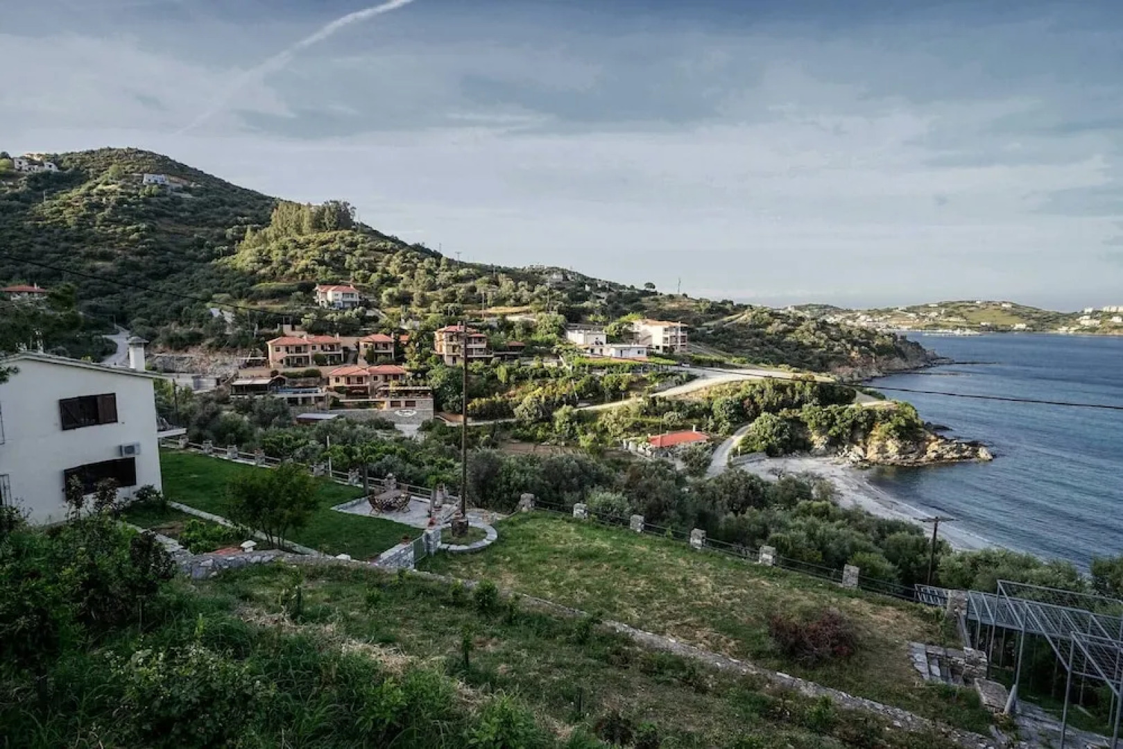 Sonia Rustic Mansion - 5bd 30 Sec Walk T