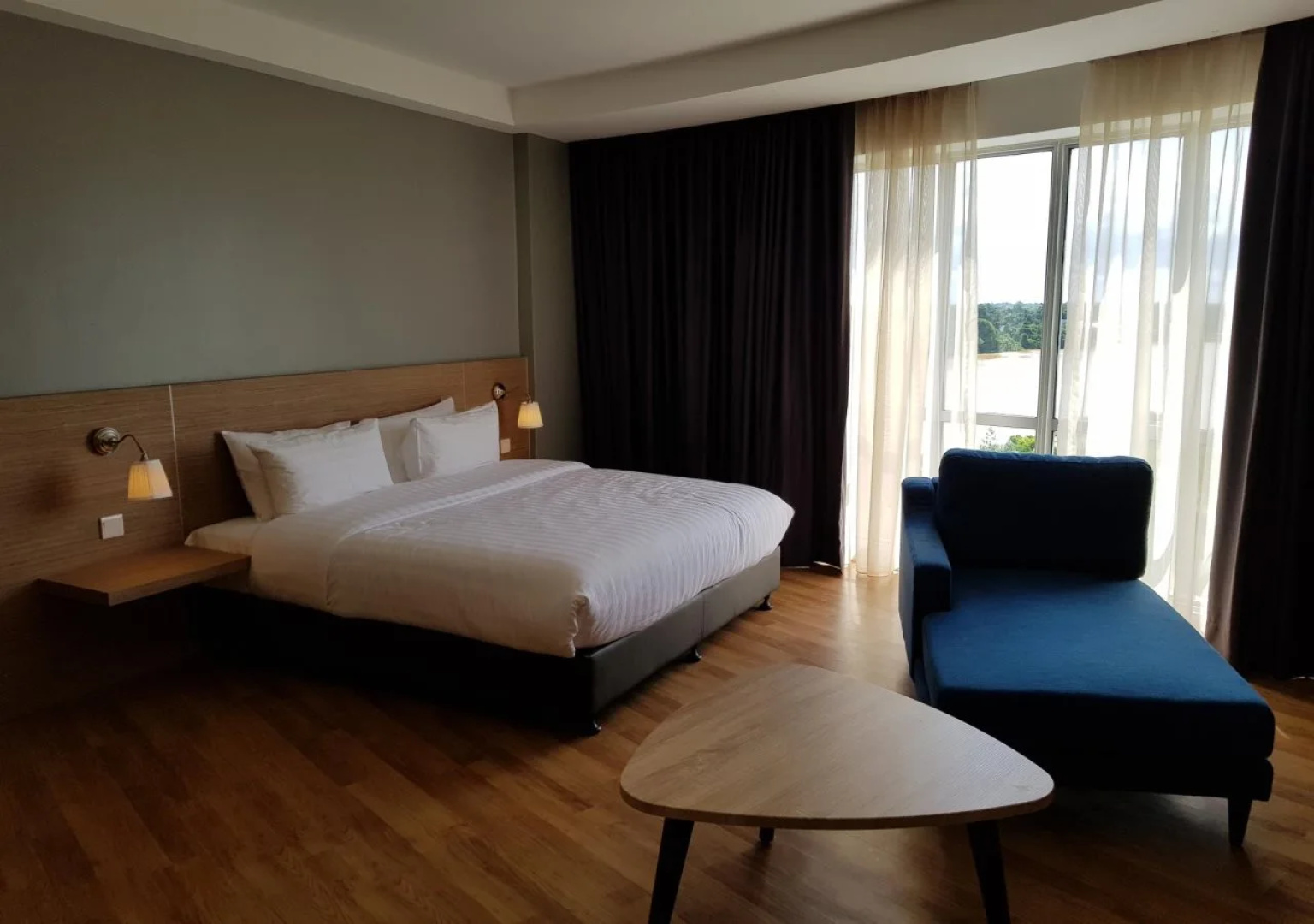 Win Hotel