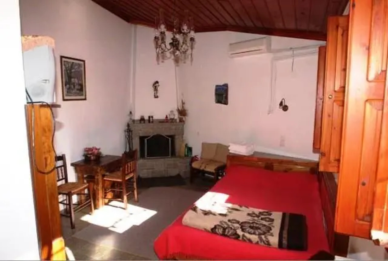Astraka Guesthouse II