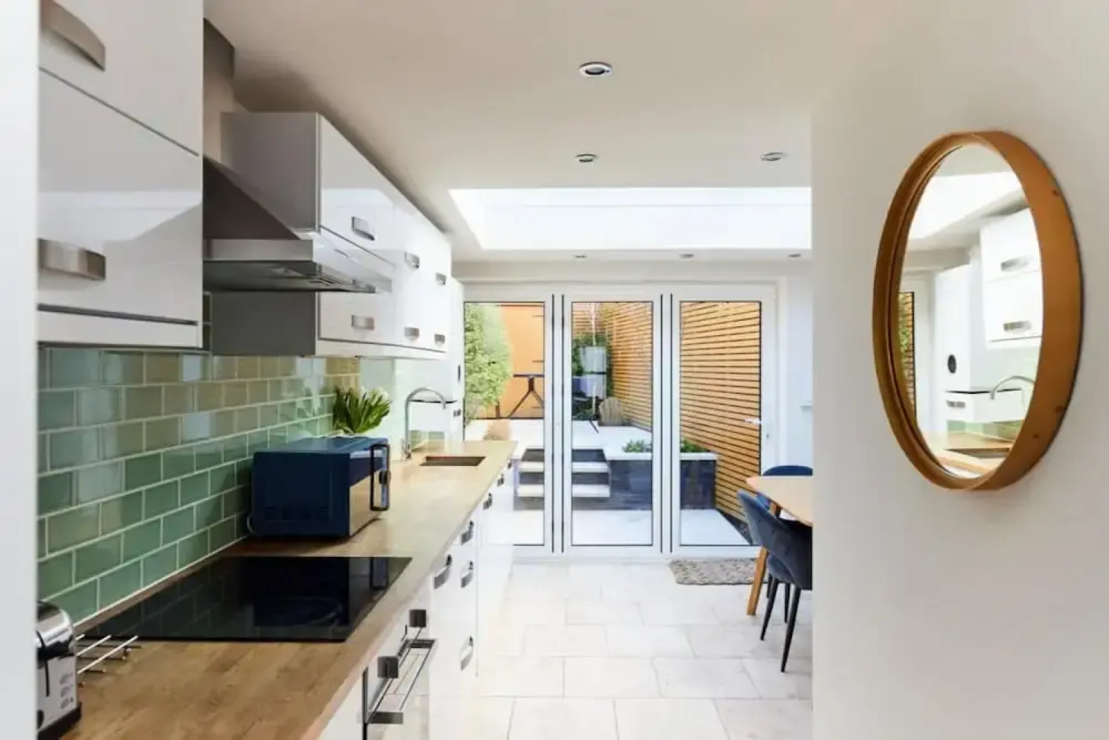 The Elmbridge Getaway - Glamorous 2bdr With Garden