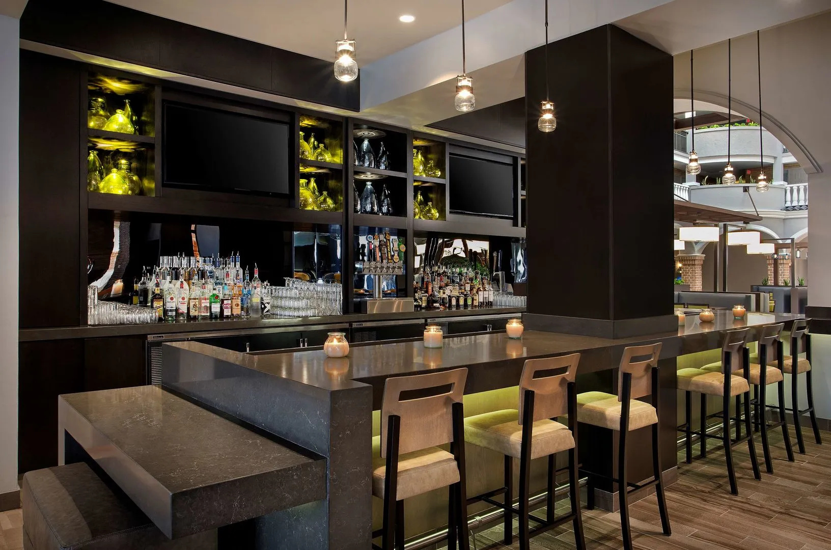 Embassy Suites by Hilton Orlando International Dr Conv Ctr