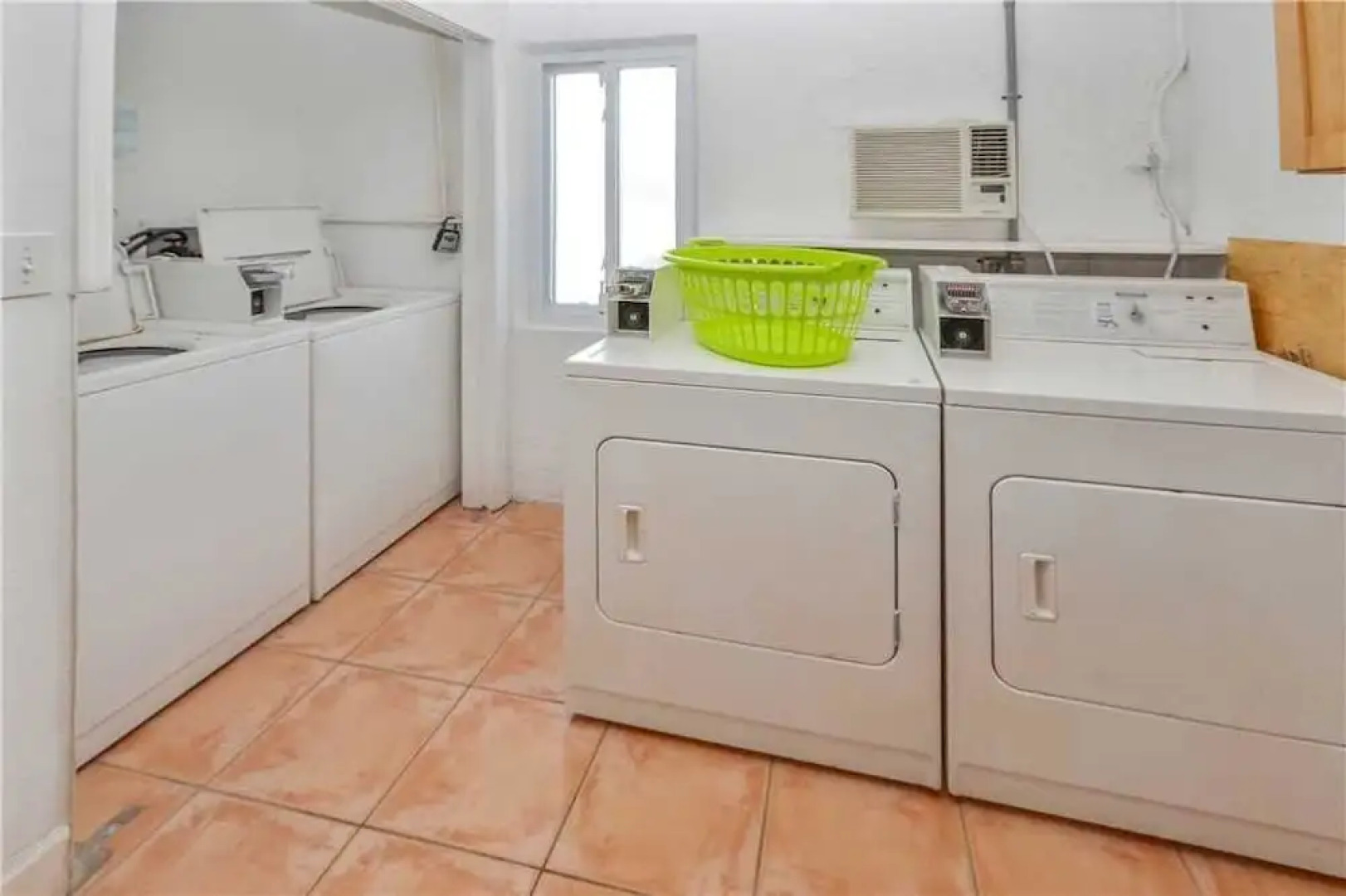 Waves 10 - Two Bedroom Condo