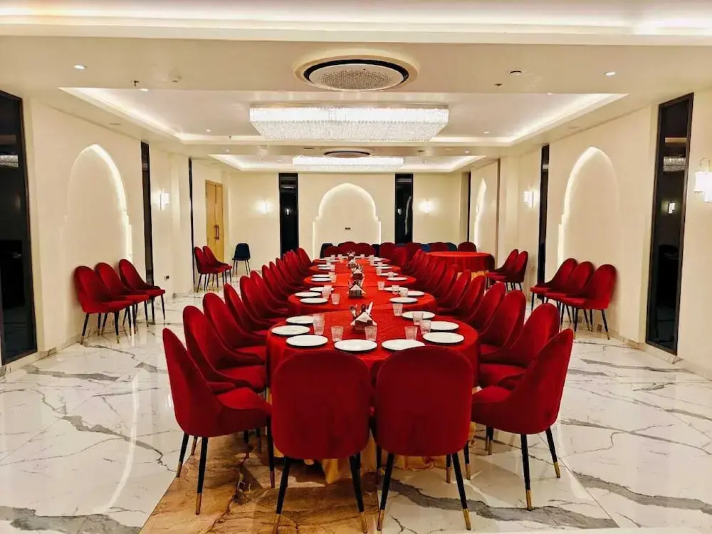 Hotel Avadh Classio