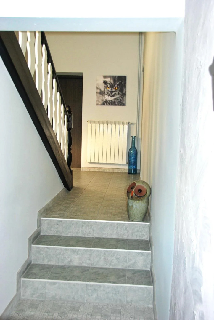 7th Room Guest House