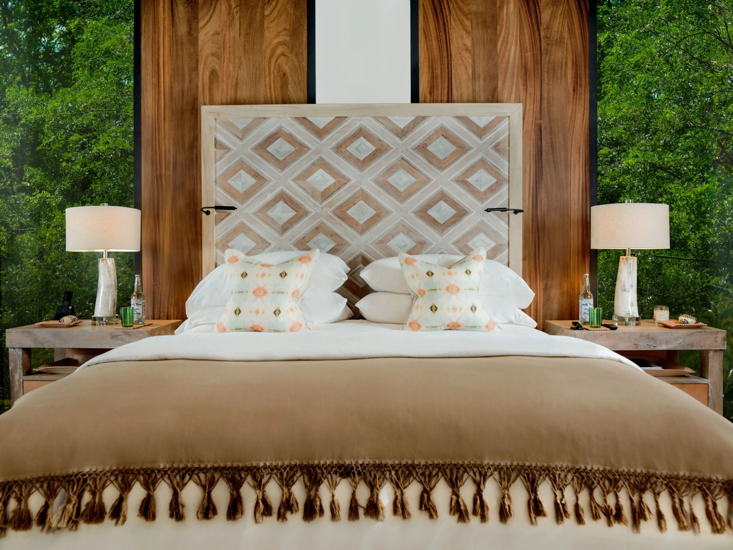 Susurros del Corazón, Auberge Collection