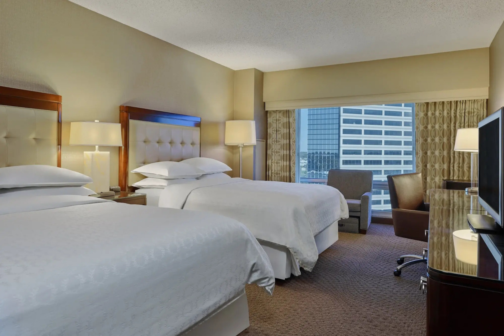 Sheraton Indianapolis Hotel at Keystone Crossing