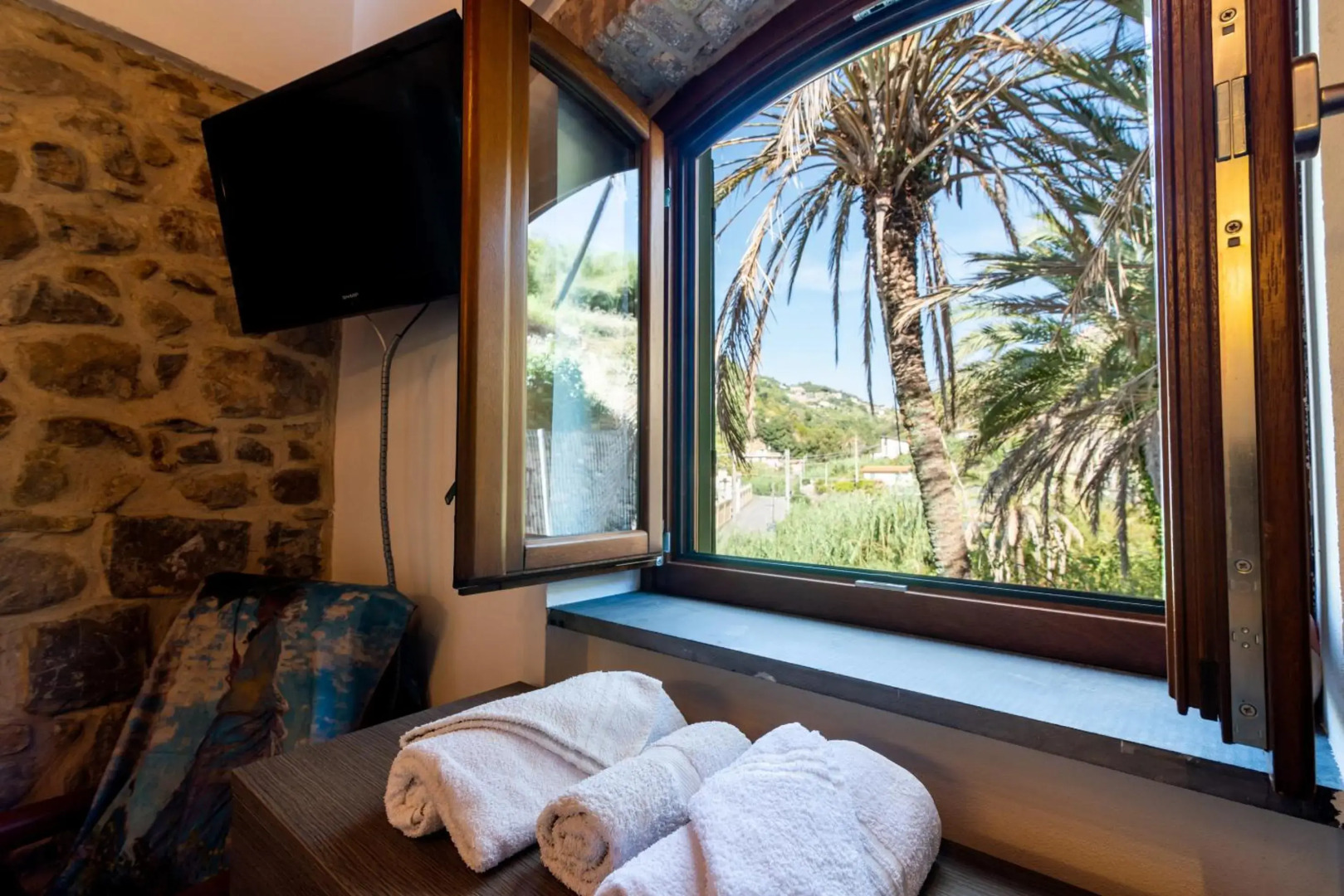 Villa Monet, 200 mt dal mare, clima, Wi-Fi