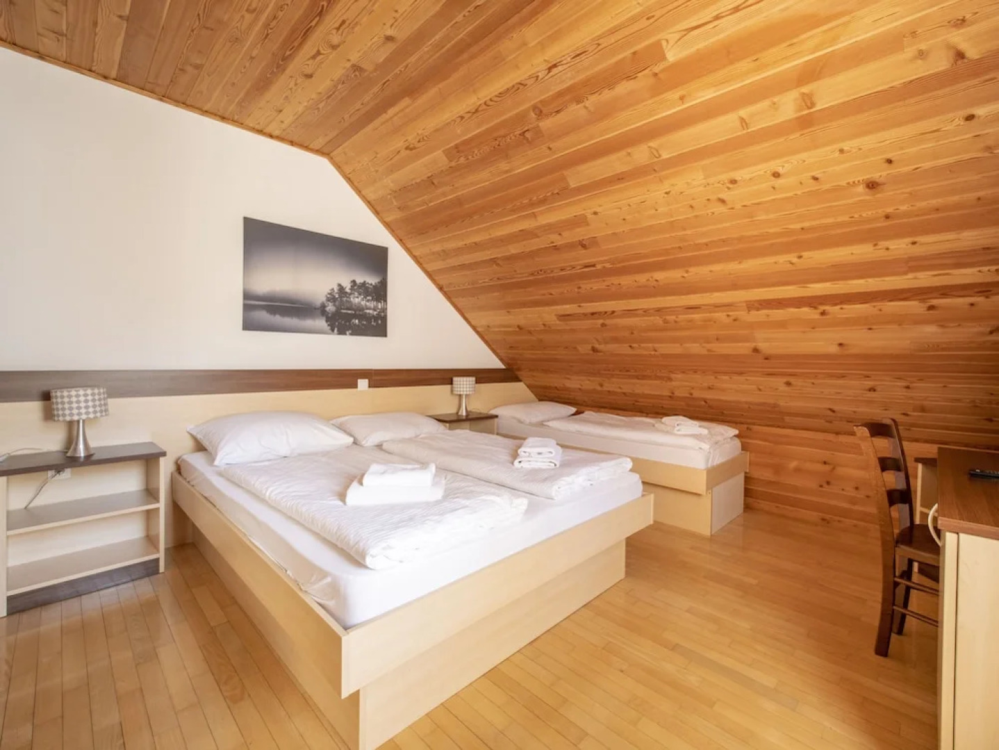 Berghi Hotel and Apartments