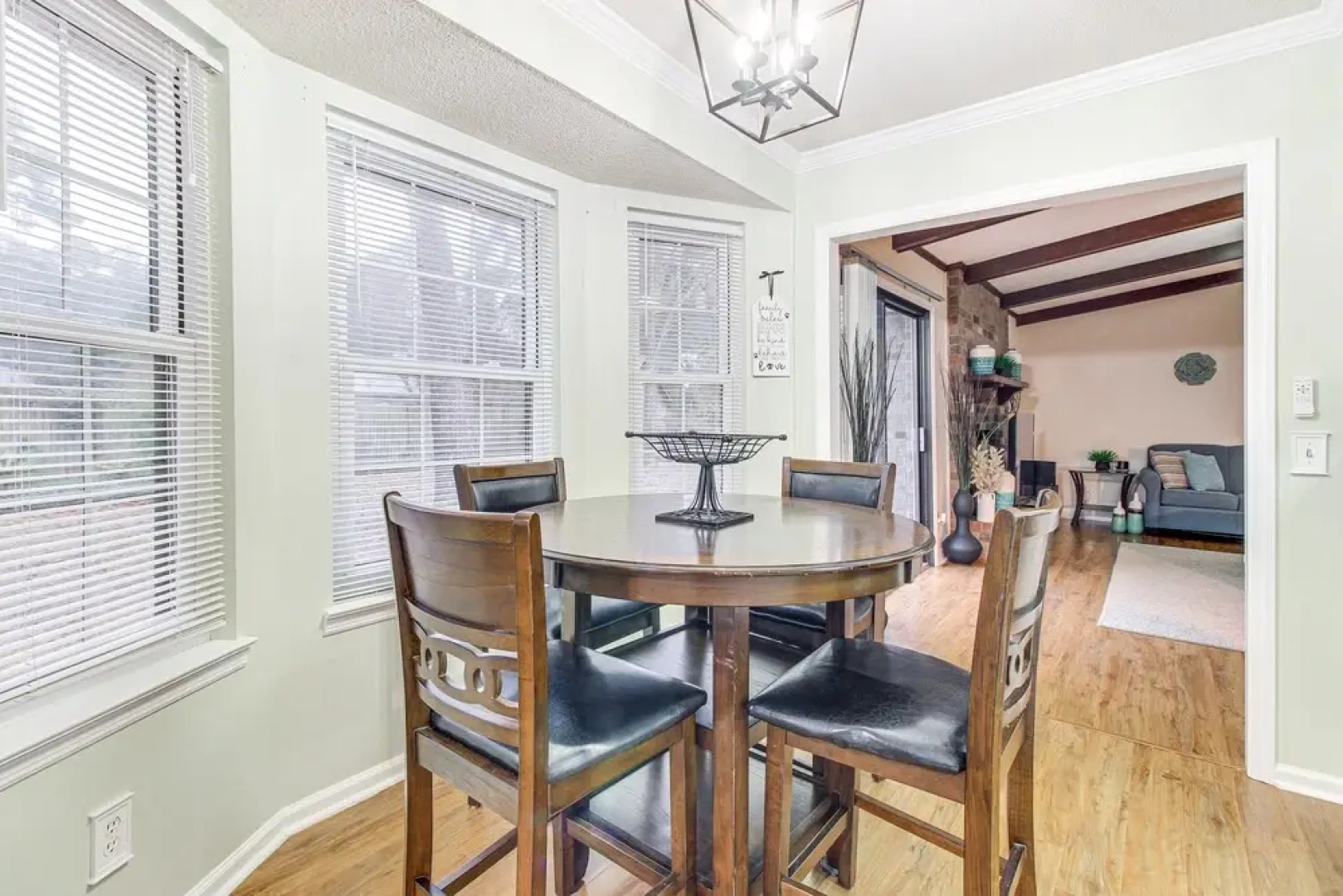 Single-Story Savannah Home W/ Private Backyard!