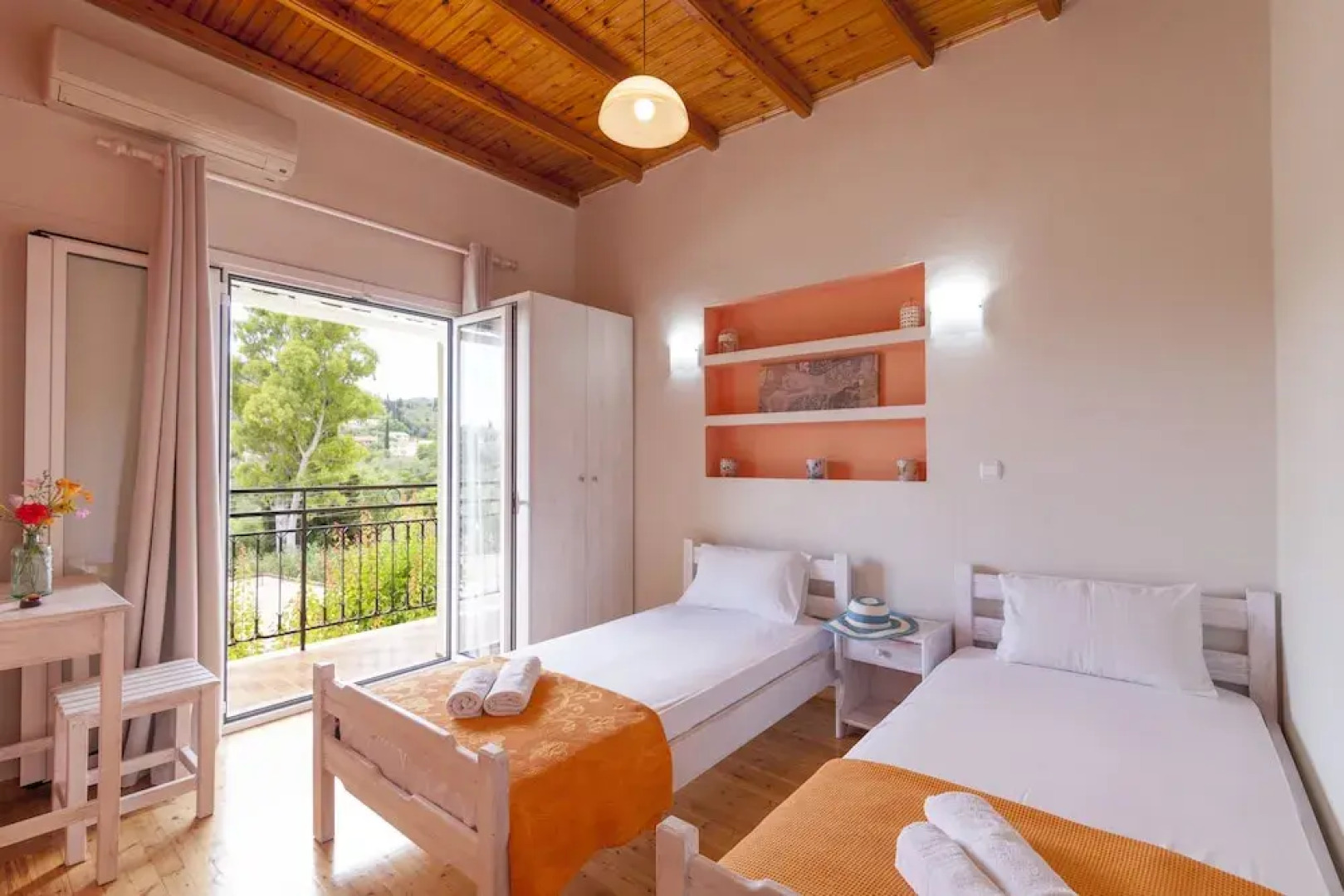 Ipsos Pool Apartments, Villa Maria, First Floor By Konnect