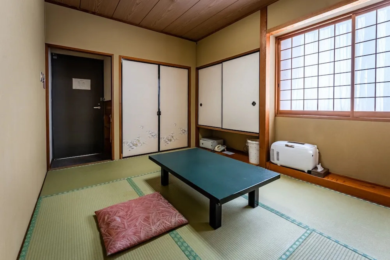 Tabist Sunny Inn Mukai