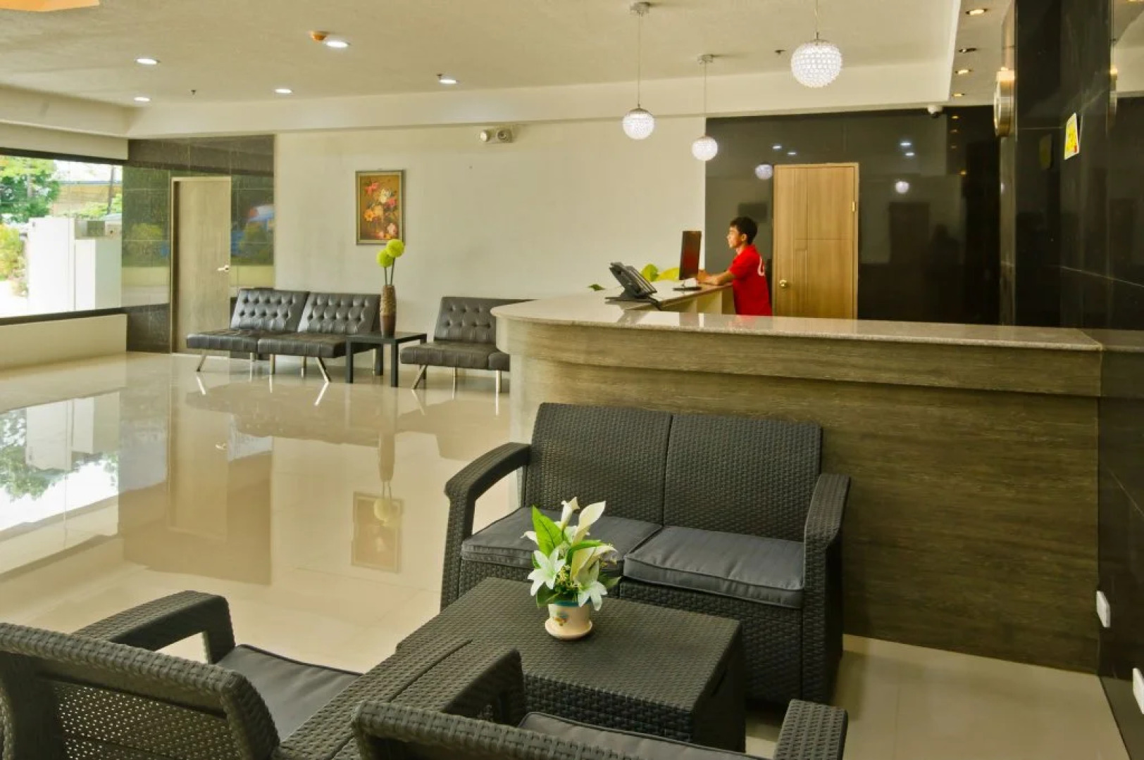 D' Galaxy Hotel & Restaurant