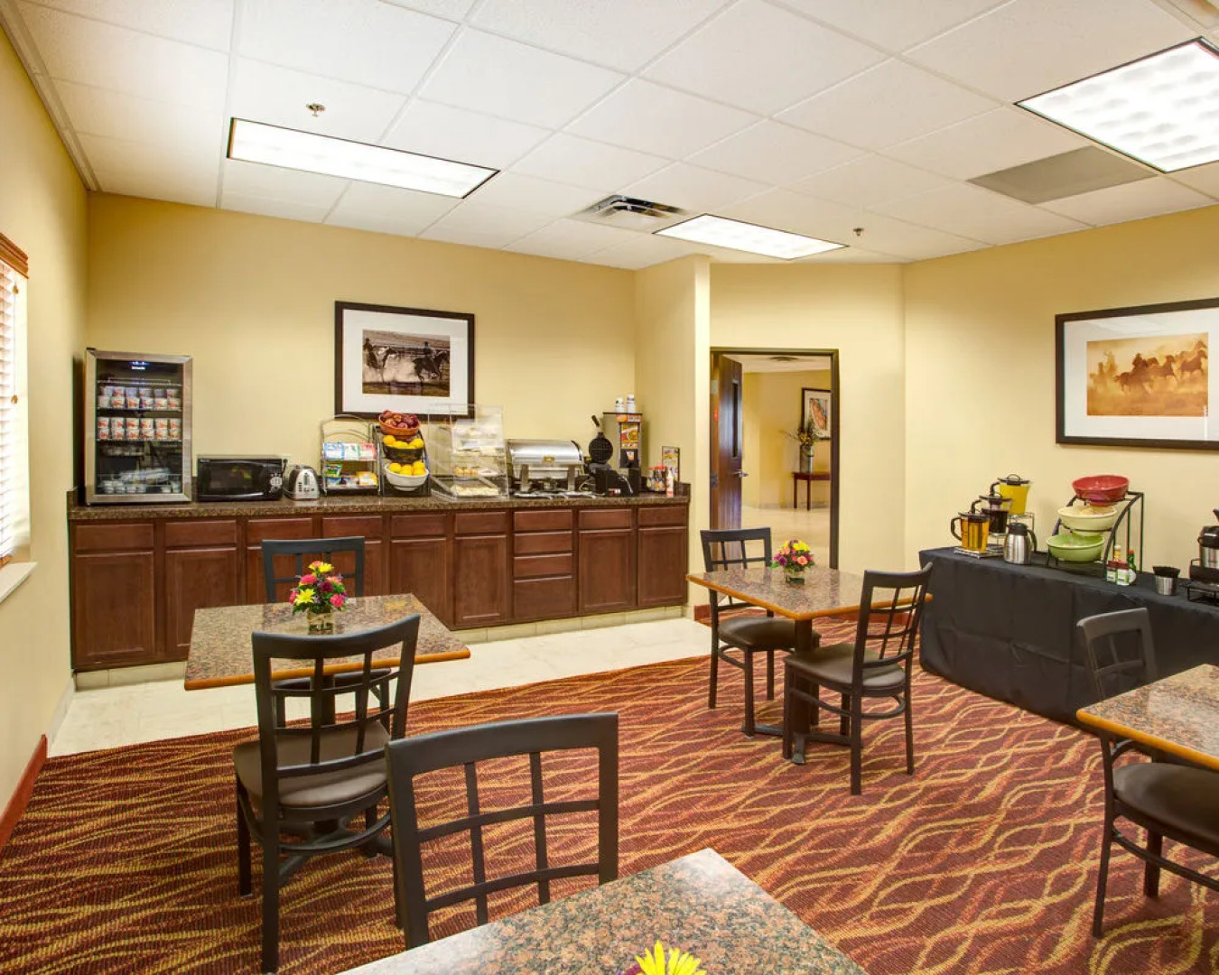 Rodeway Inn & Suites Phillipsburg