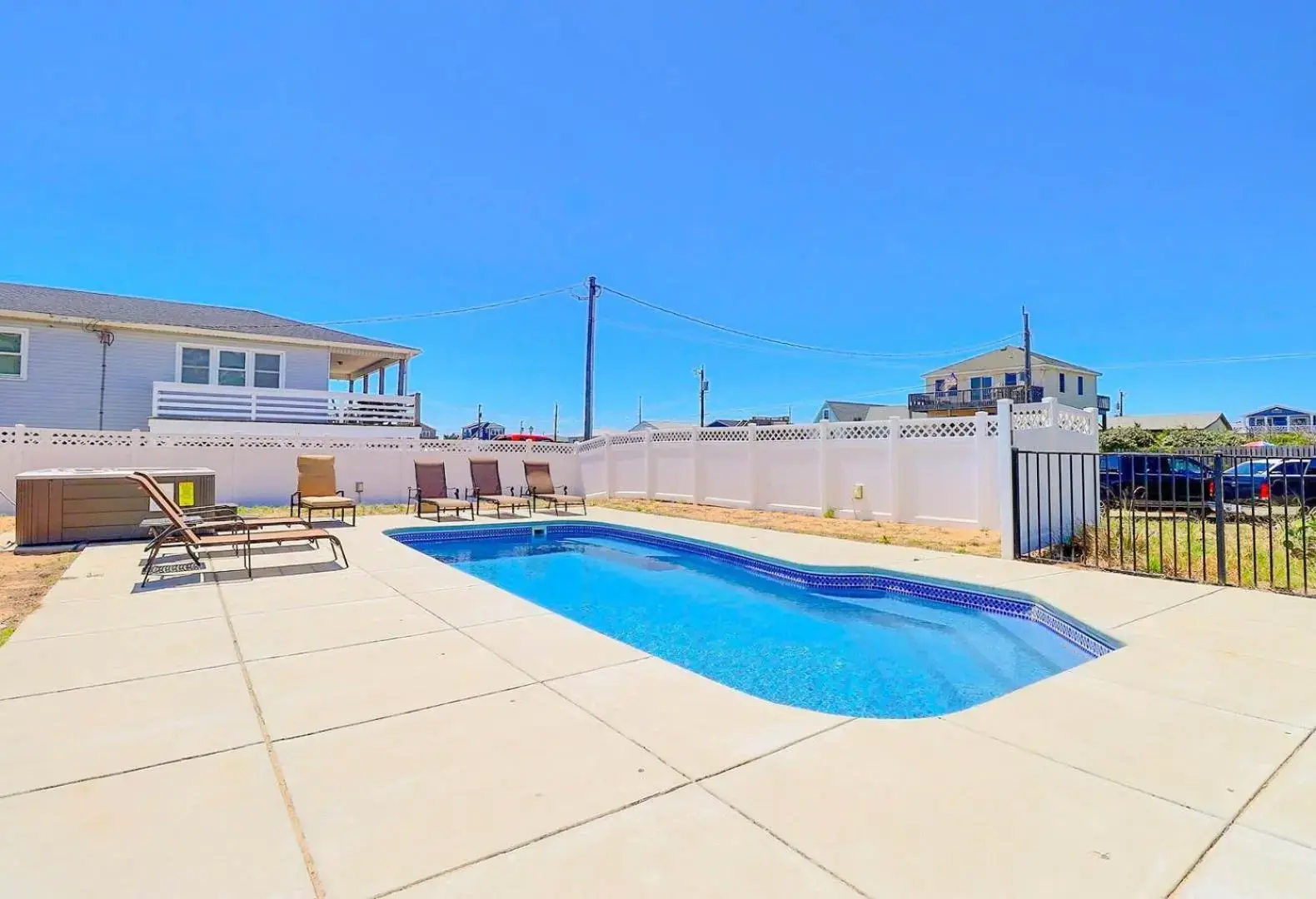 5018 - Mike`s Beach House