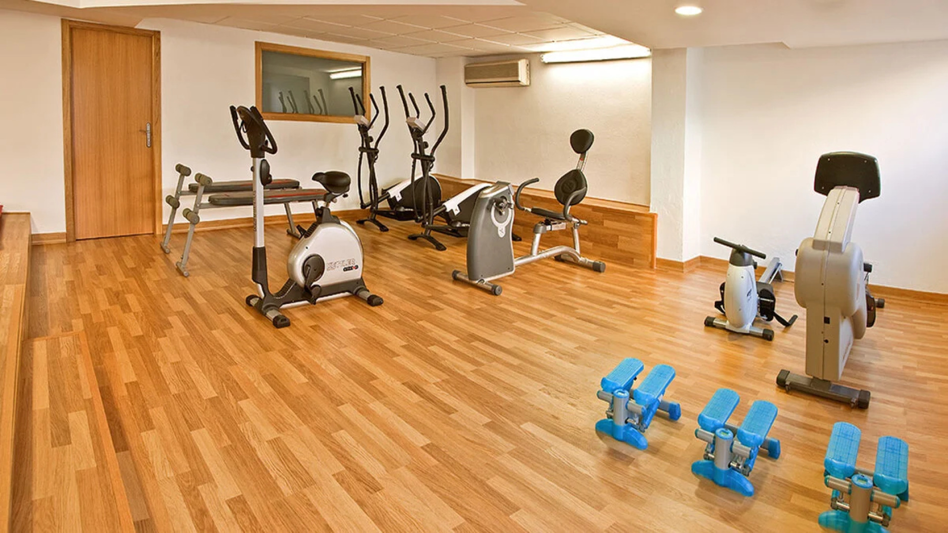 Отель RH Casablanca & Suites