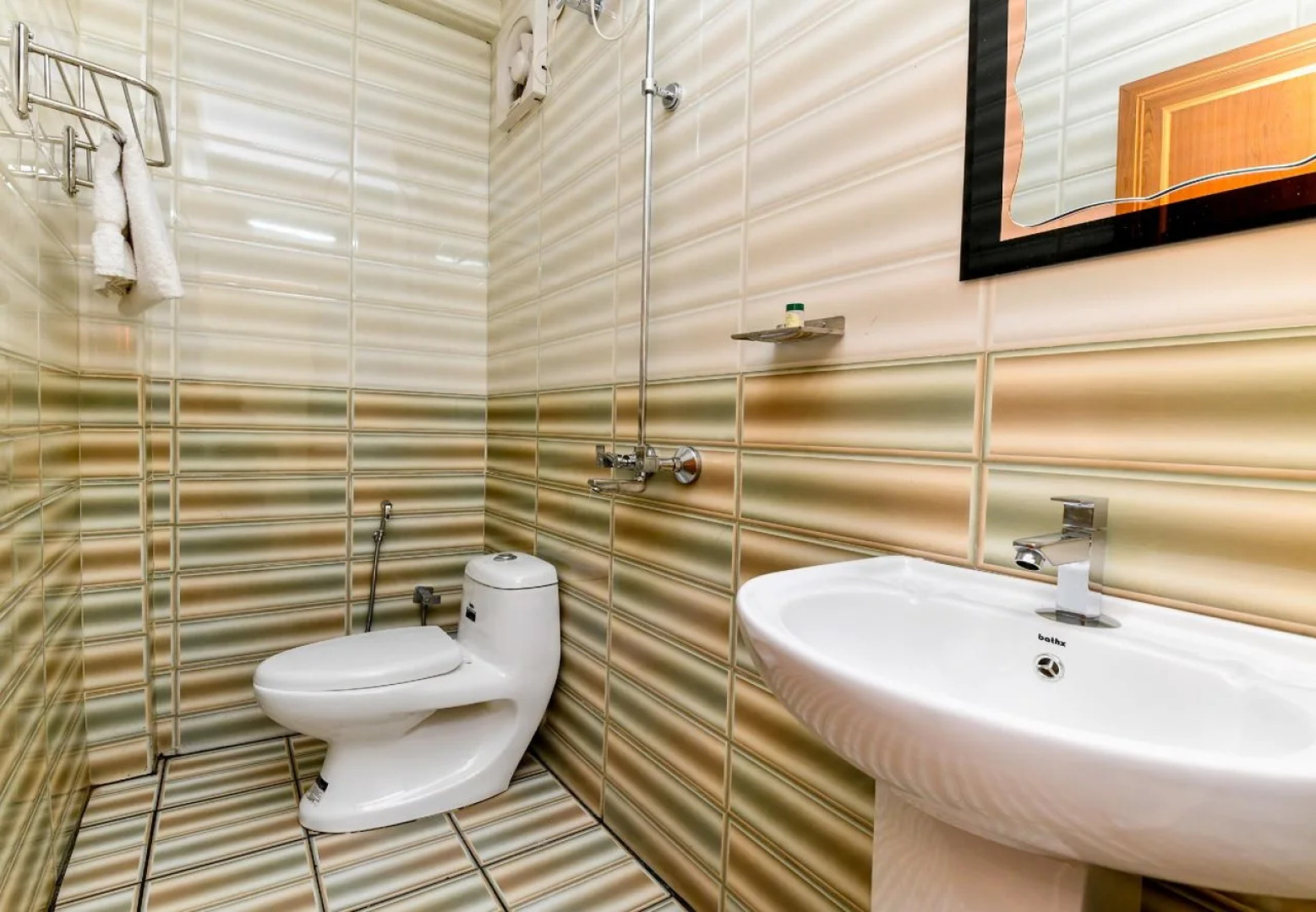 Ghala Residency Inn By OYO Rooms