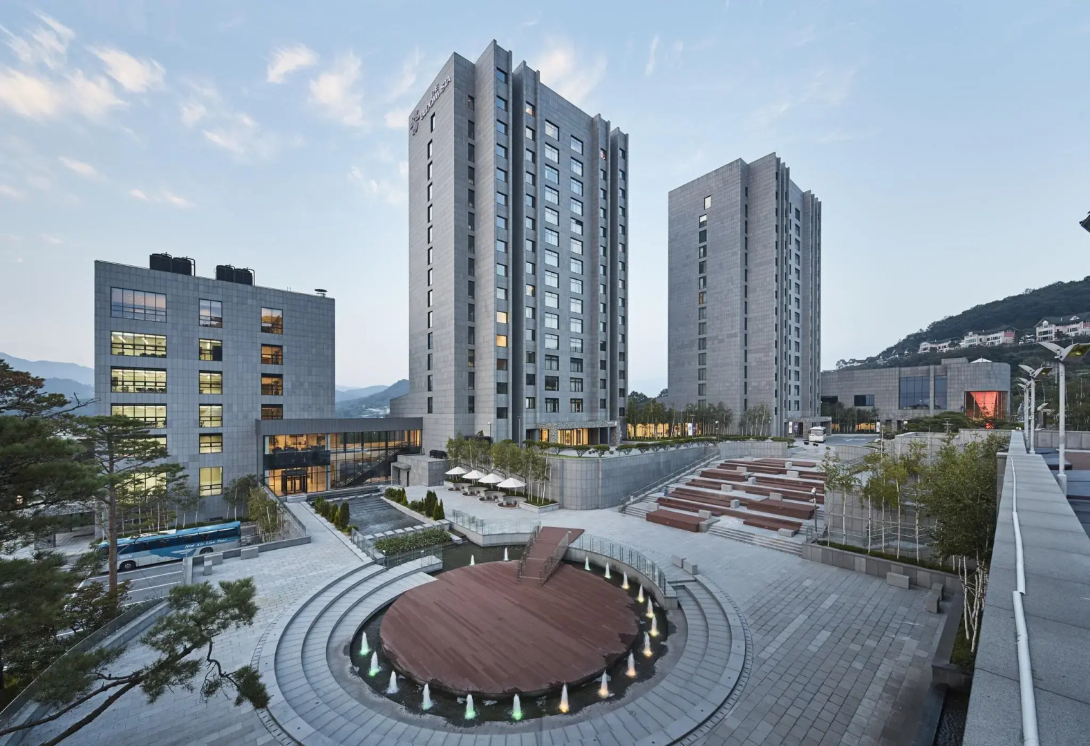 Bloomvista Hotel&Conference