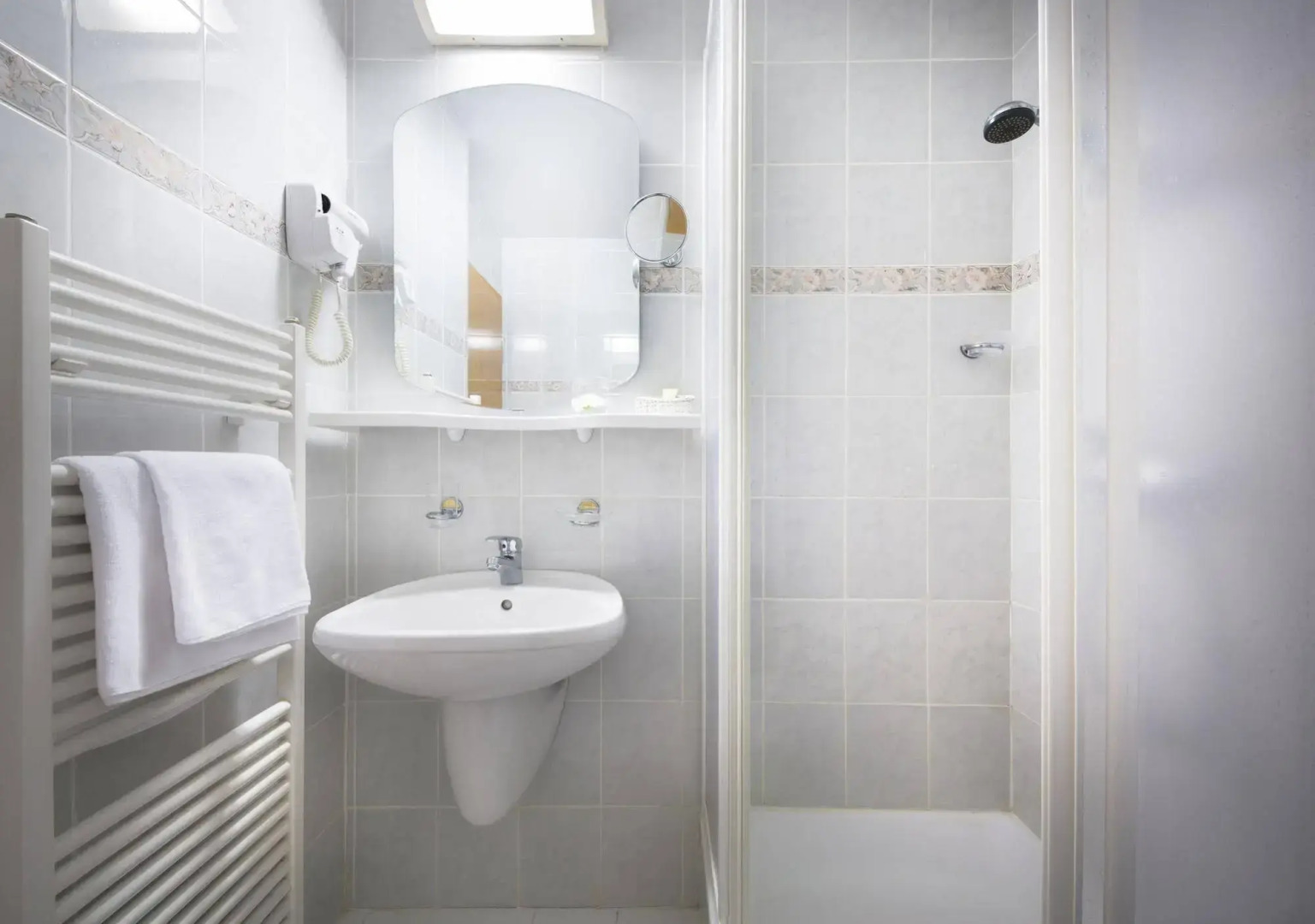 Sunny Baška Hotel by Valamar, ex Corinthia