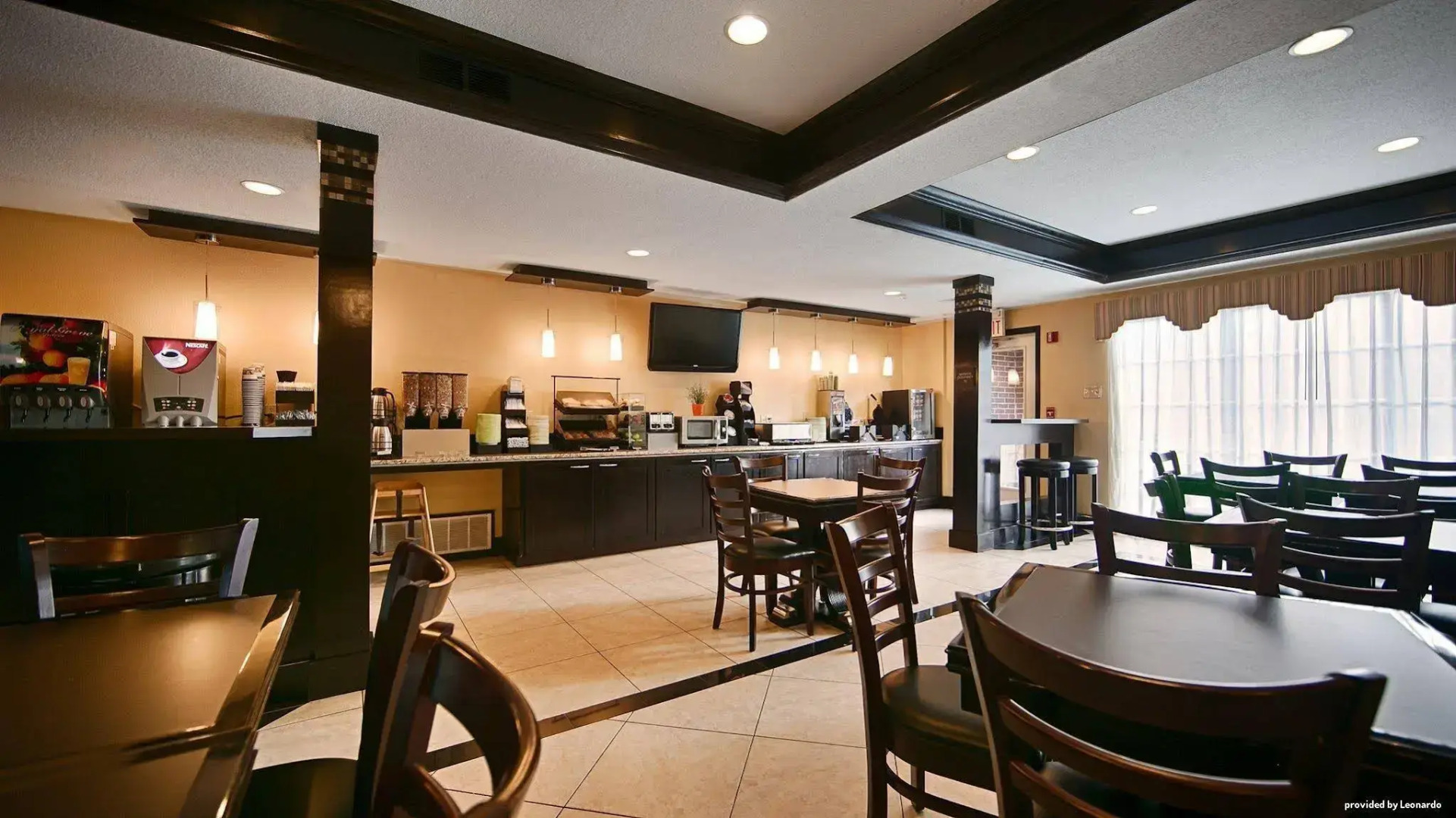 Best Western Plus Addison/Dallas Hotel