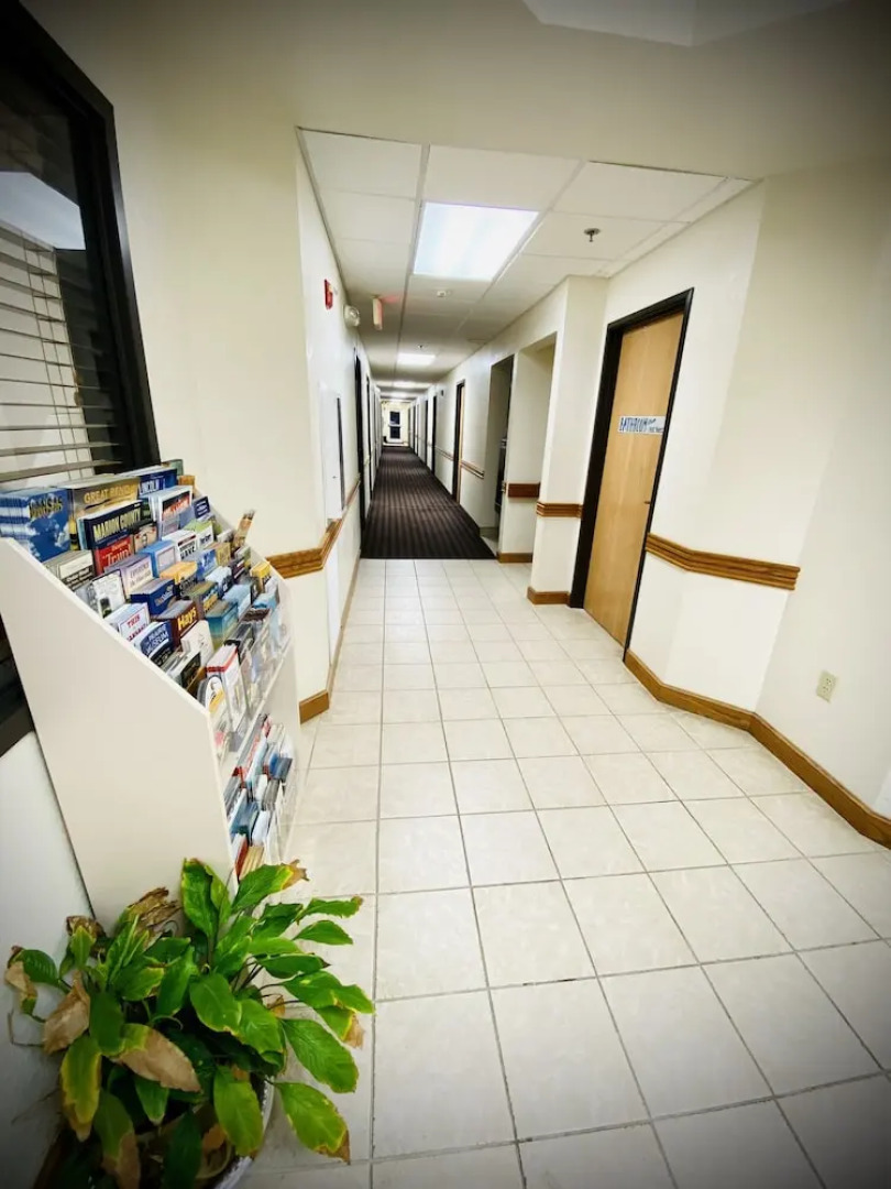 Herington Inn & Suites