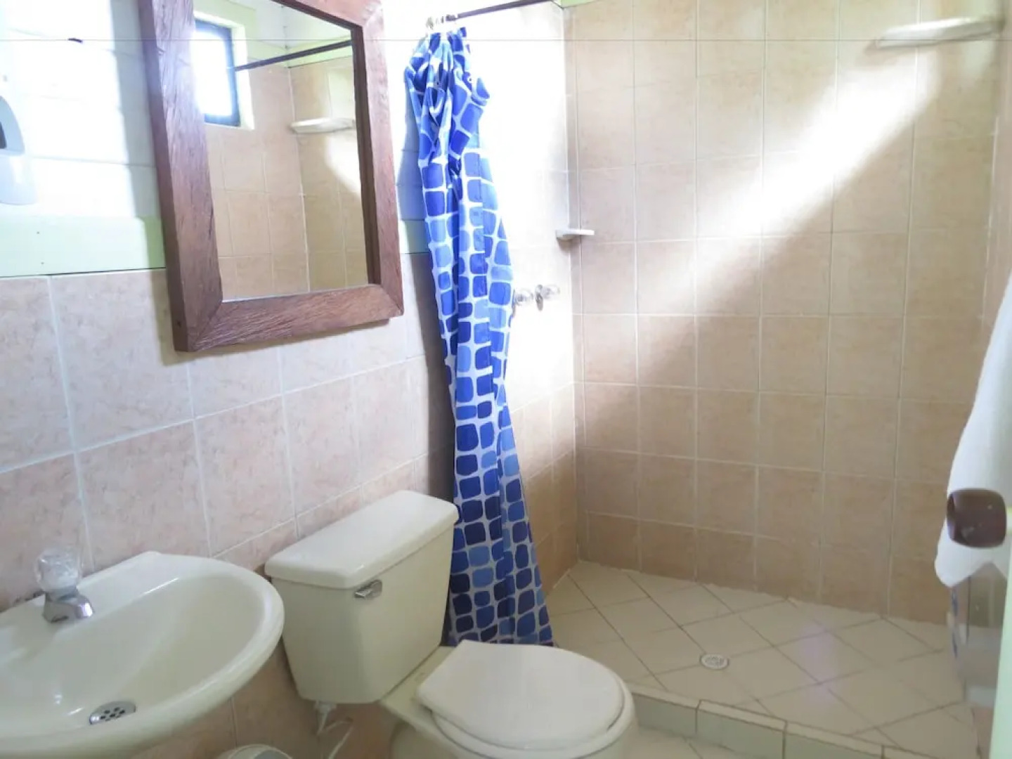 Cabañas y Flores Finca Hotel