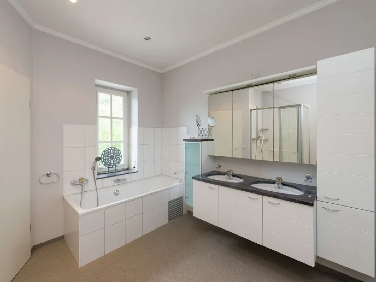 Castle in Spa With Lake View & Heated Pool