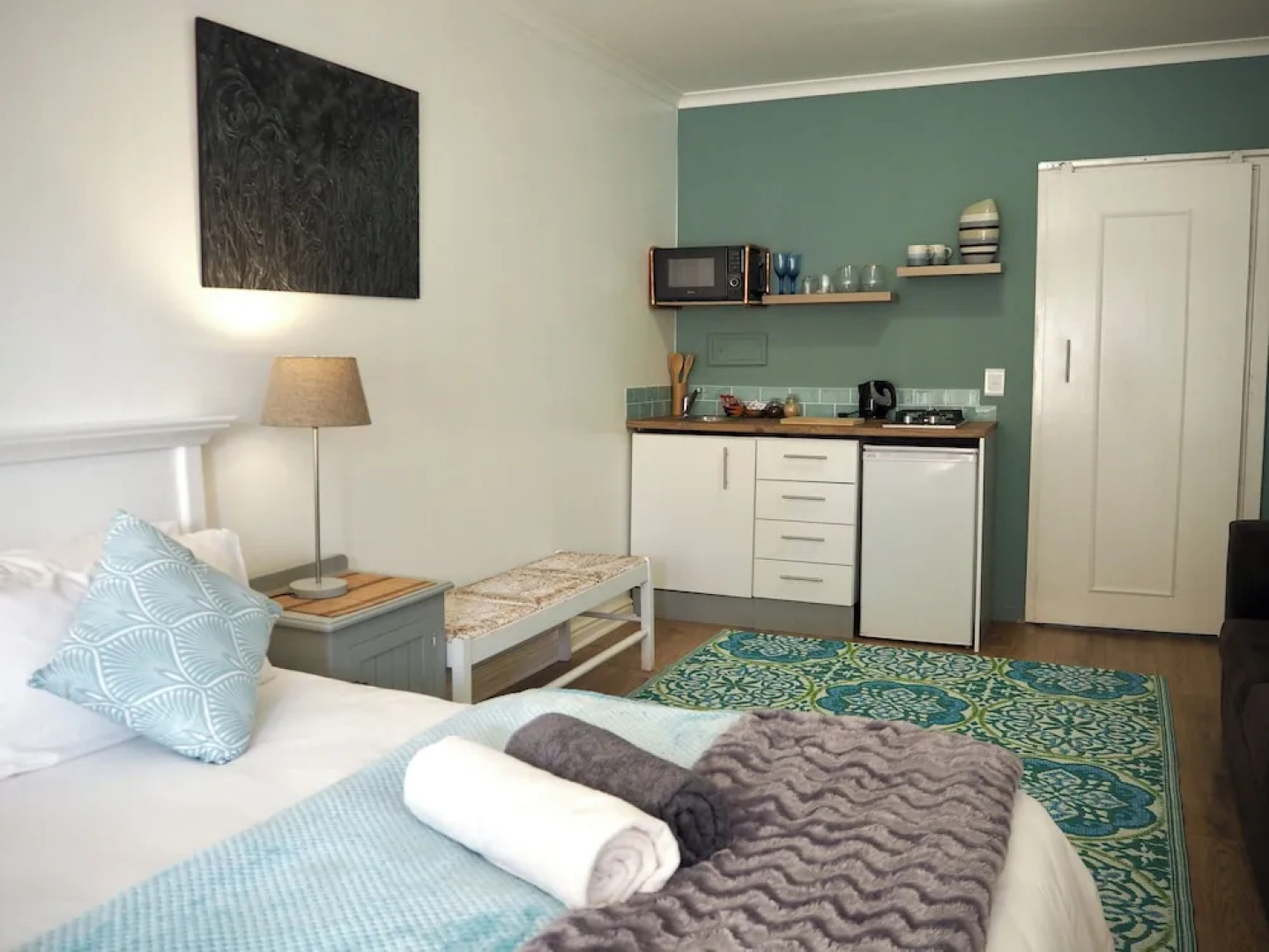 African Breeze Guest House