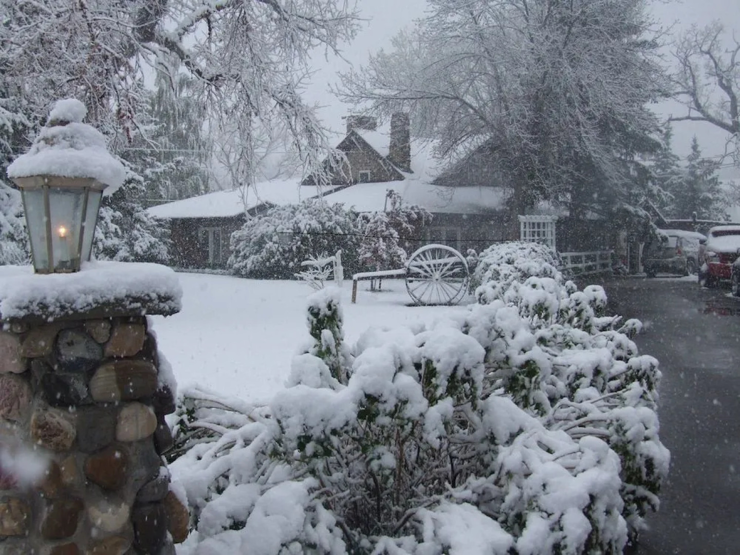 Cobblestone Manor B&B